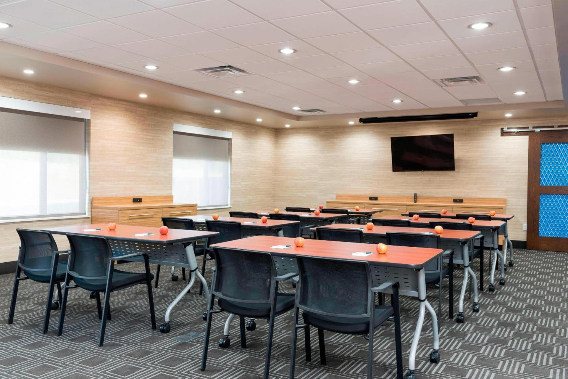 TownePlace Suites by Marriott Ontario-Mansfield photo 28