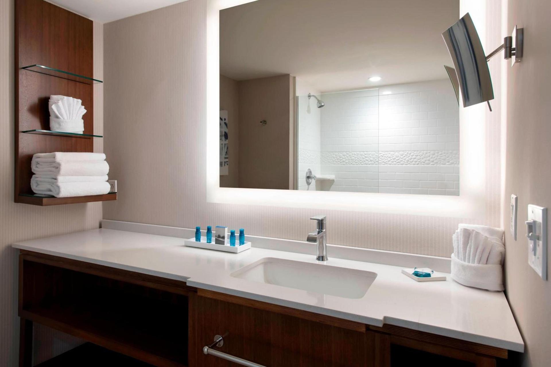 Delta Hotels by Marriott Basking Ridge photo 8