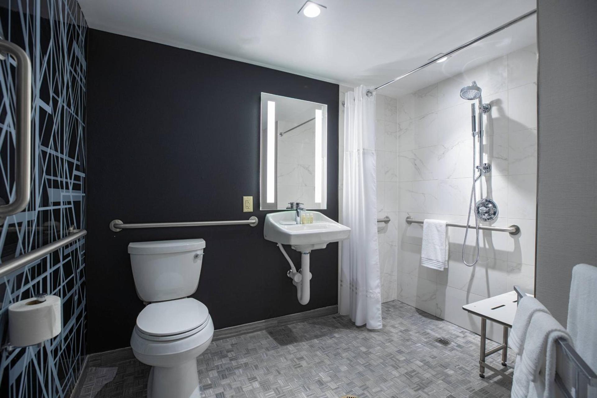 Renaissance Des Moines Savery Hotel photo 20