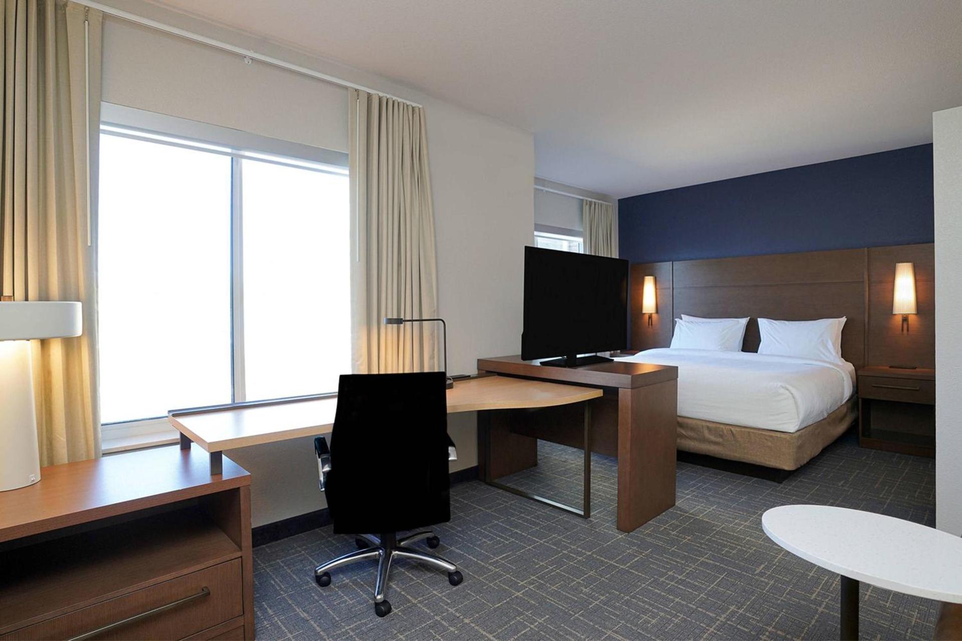 Residence Inn by Marriott Colorado Springs First & Main photo 7