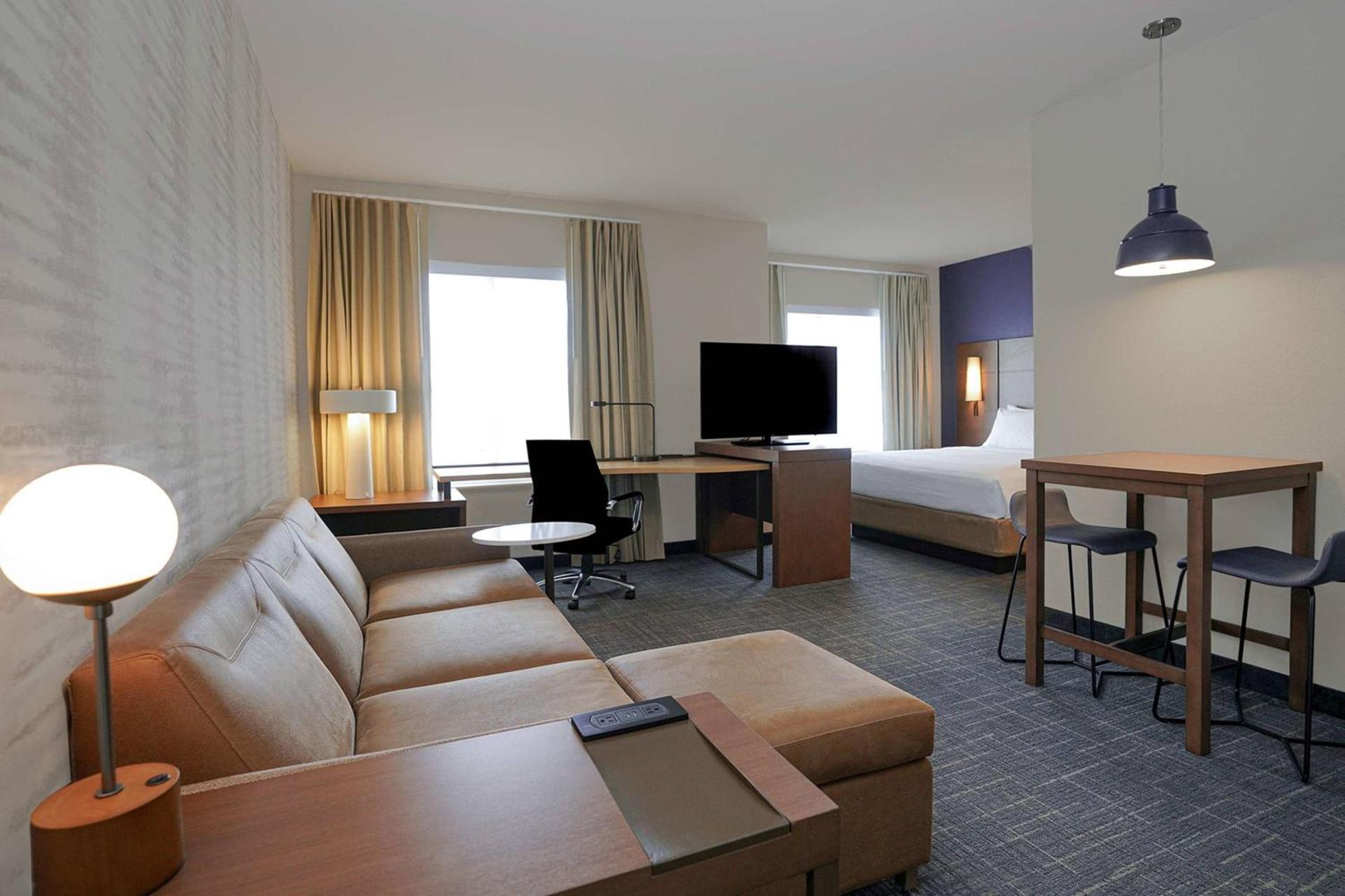 Residence Inn by Marriott Colorado Springs First & Main photo 8