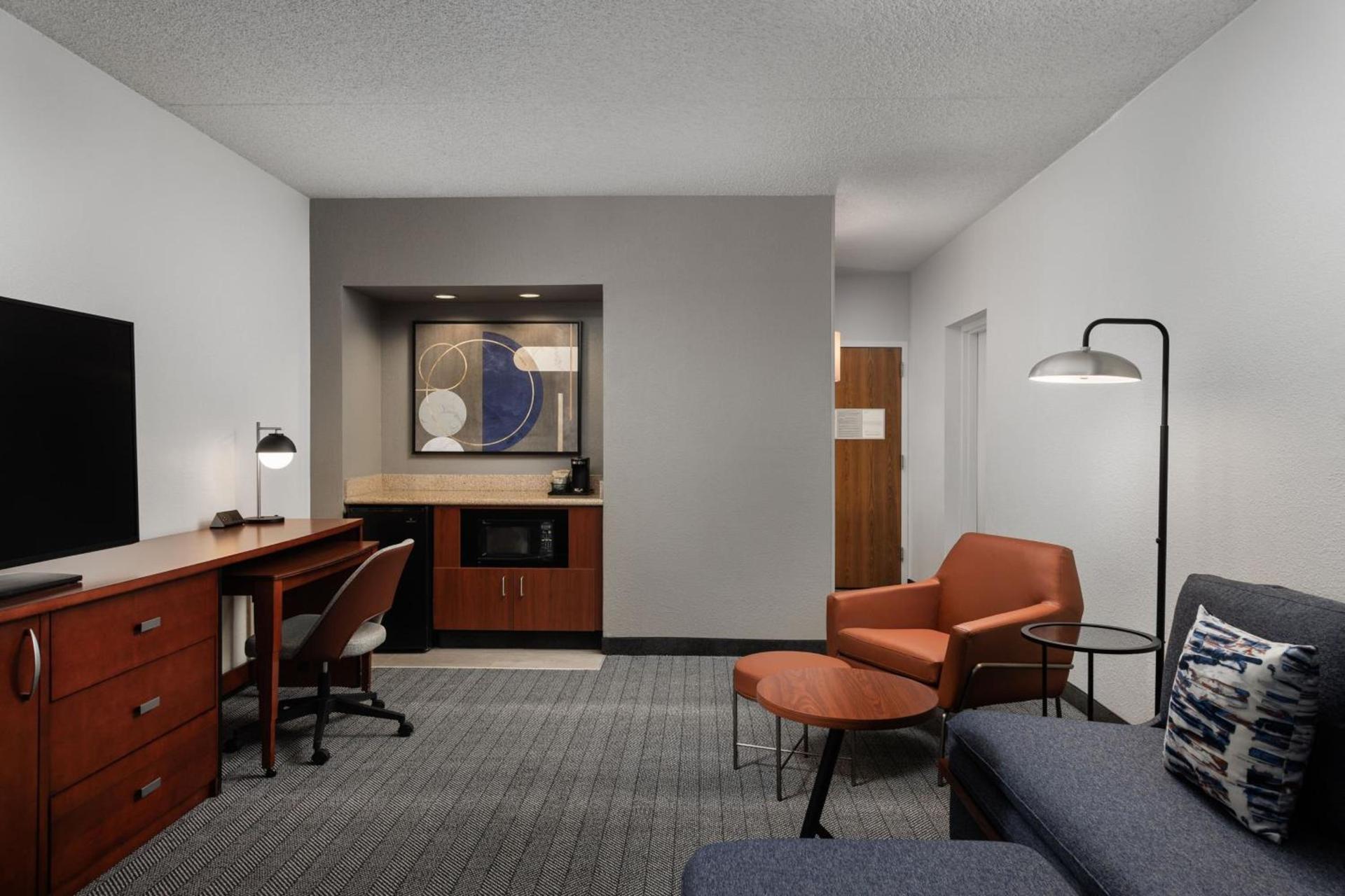 Courtyard by Marriott Denver Central Park photo 20