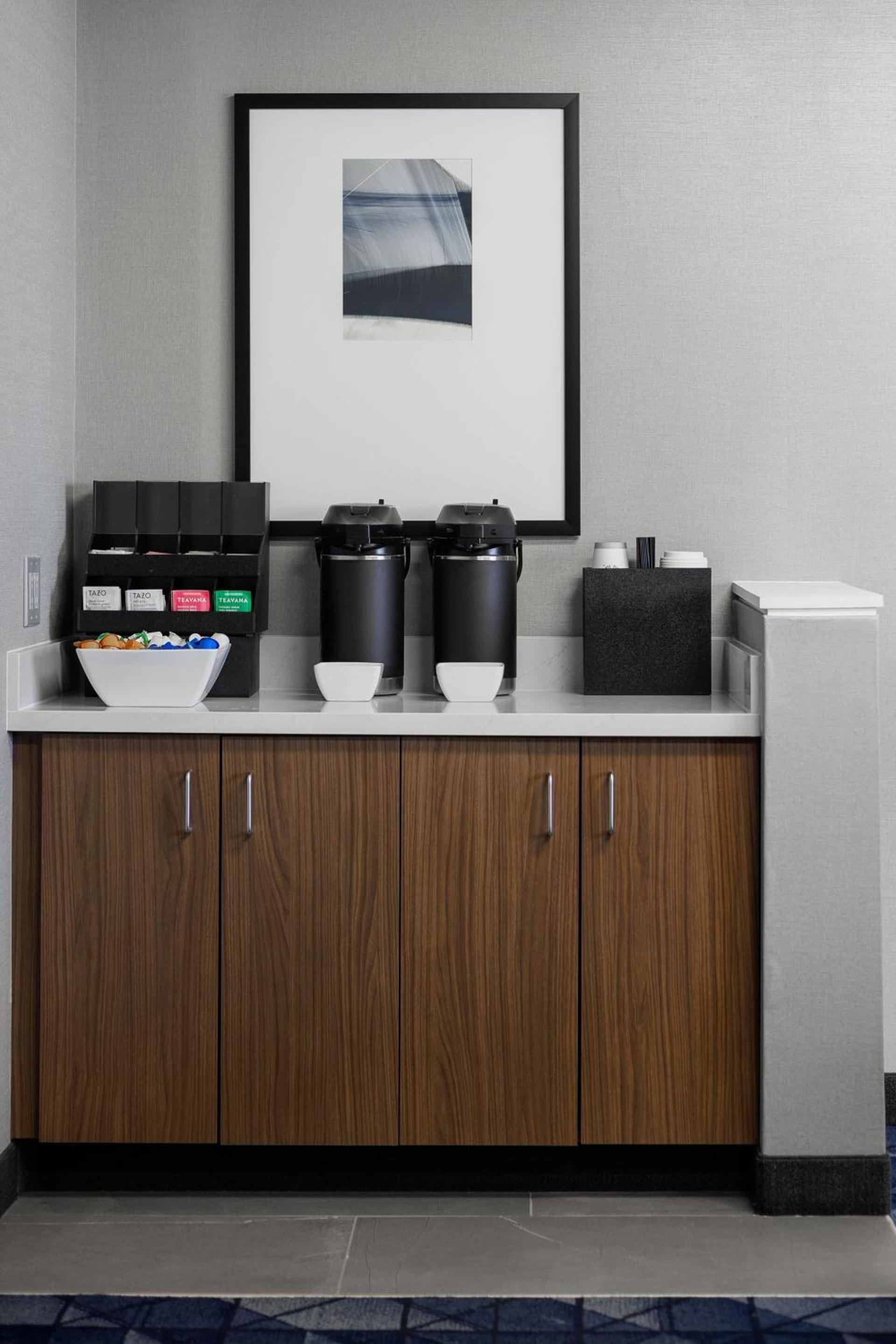 Courtyard by Marriott Denver Central Park photo 43