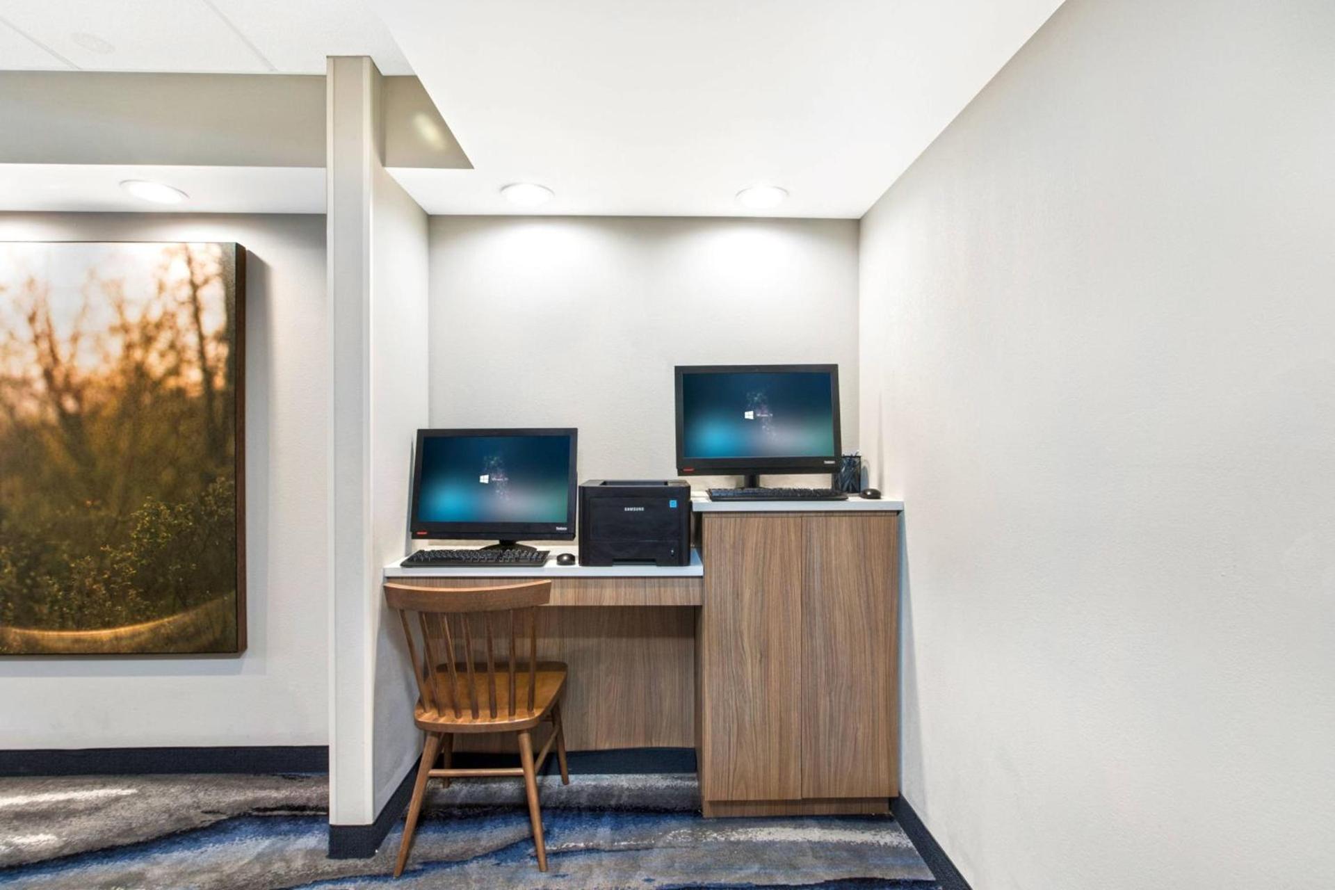 Fairfield Inn by Marriott Evansville East photo 13
