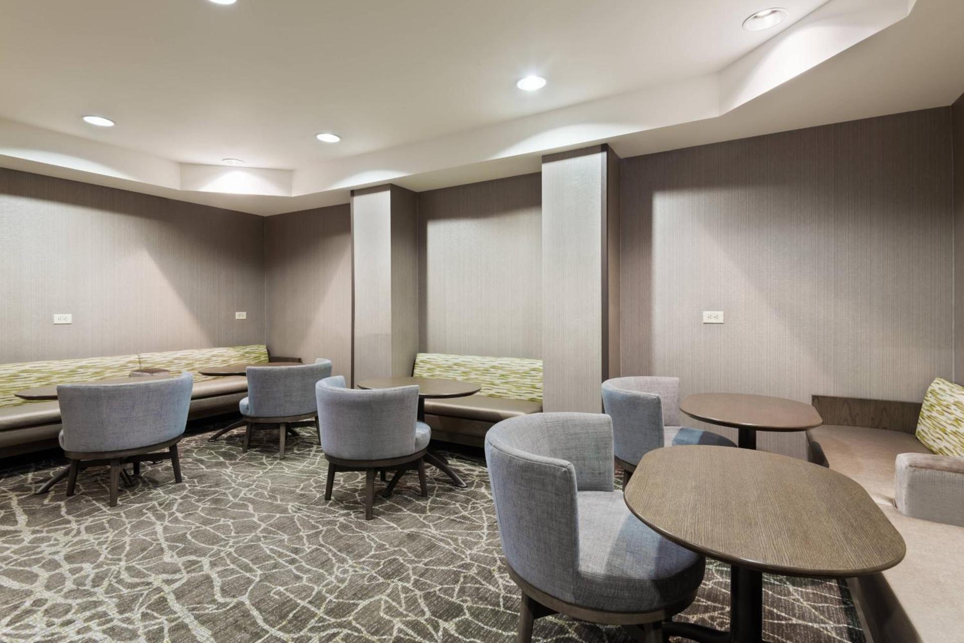 SpringHill Suites by Marriott Cleveland Solon photo 3