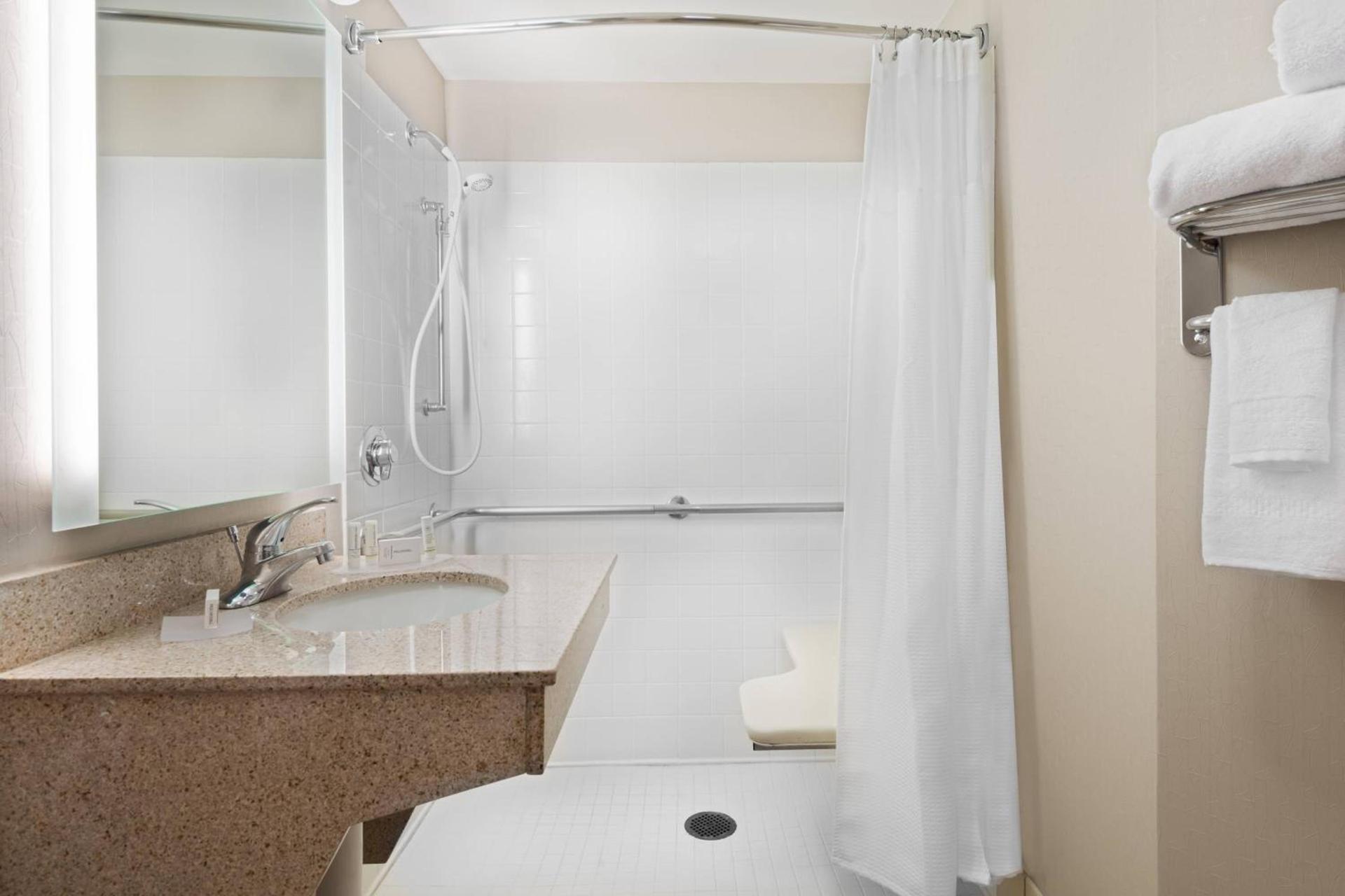 SpringHill Suites by Marriott Cleveland Solon photo 18