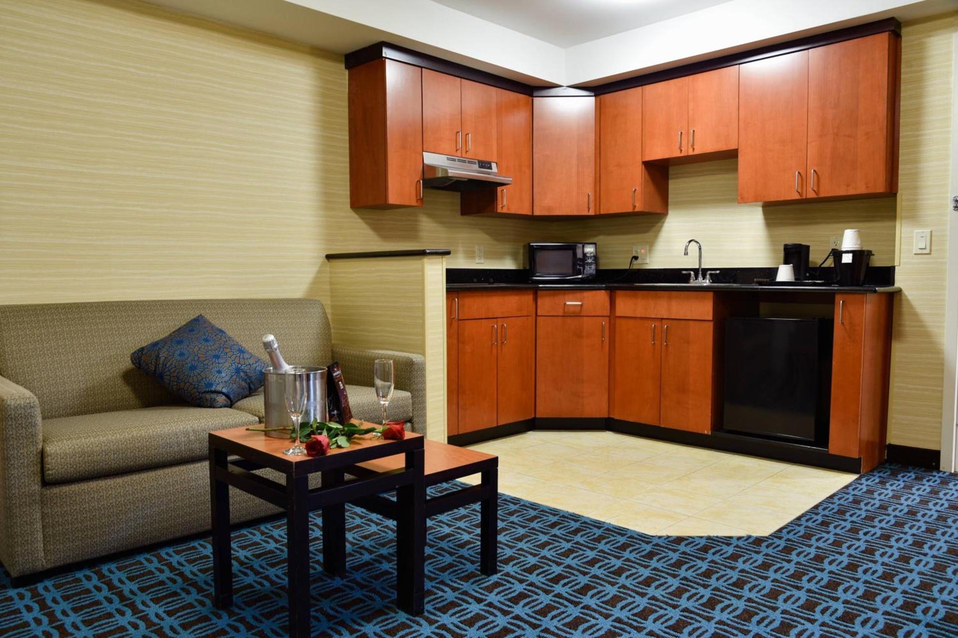 Fairfield Inn Hartford Airport photo 16