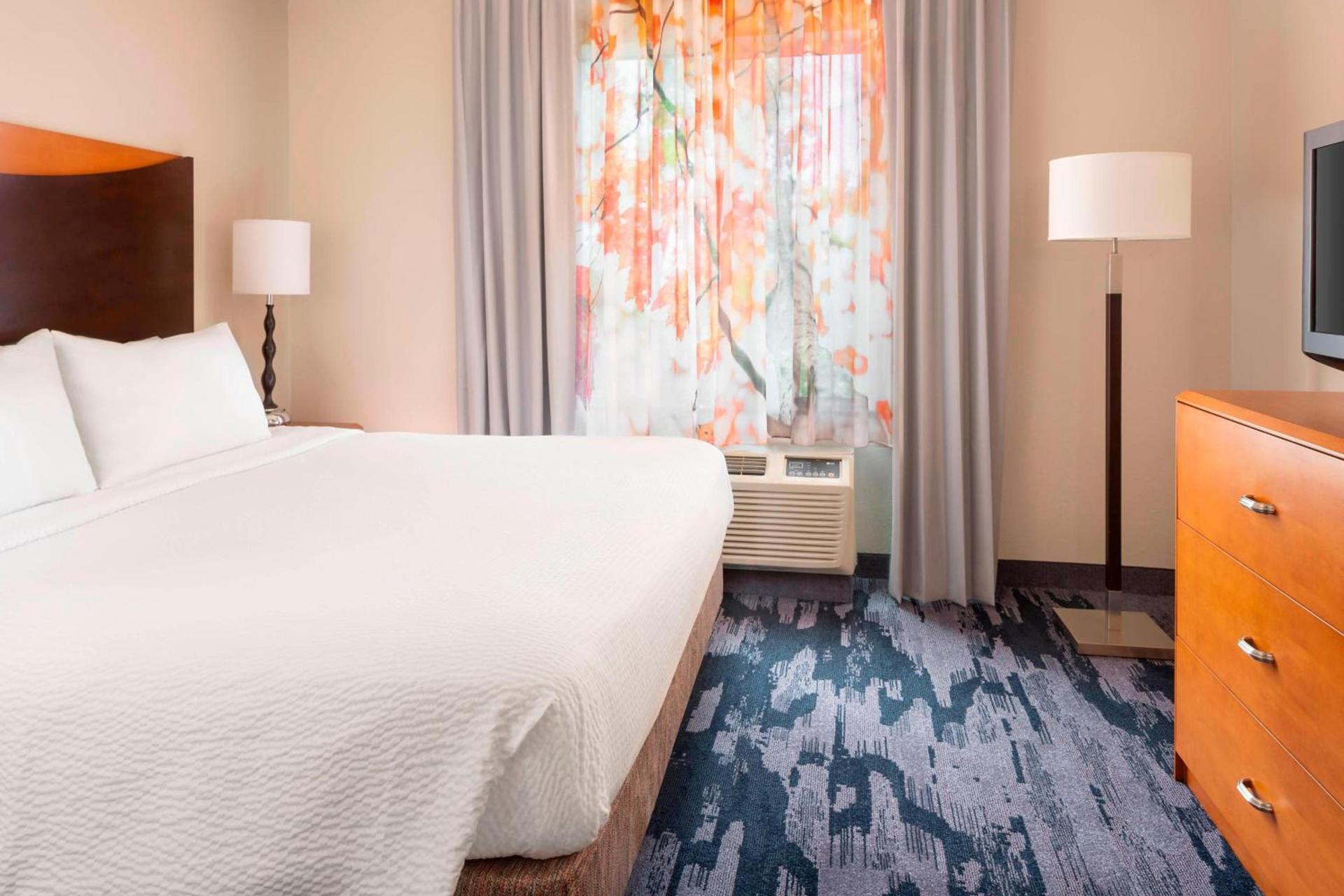 Fairfield Inn & Suites by Marriott Selma Kingsburg photo 8