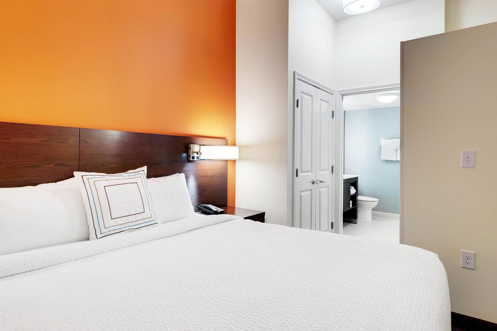Residence Inn by Marriott Austin Airport photo 12