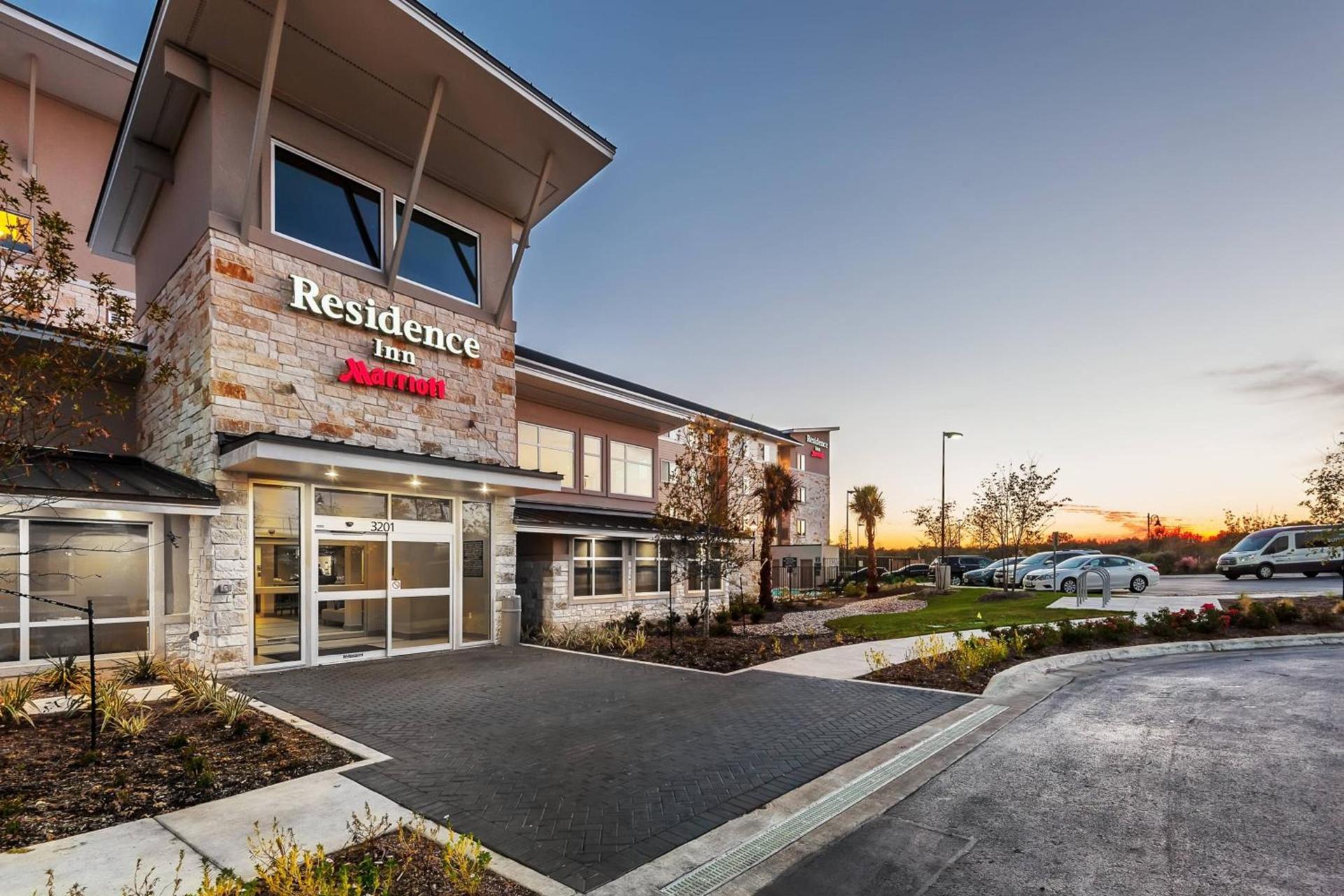 Residence Inn by Marriott Austin Airport photo 4