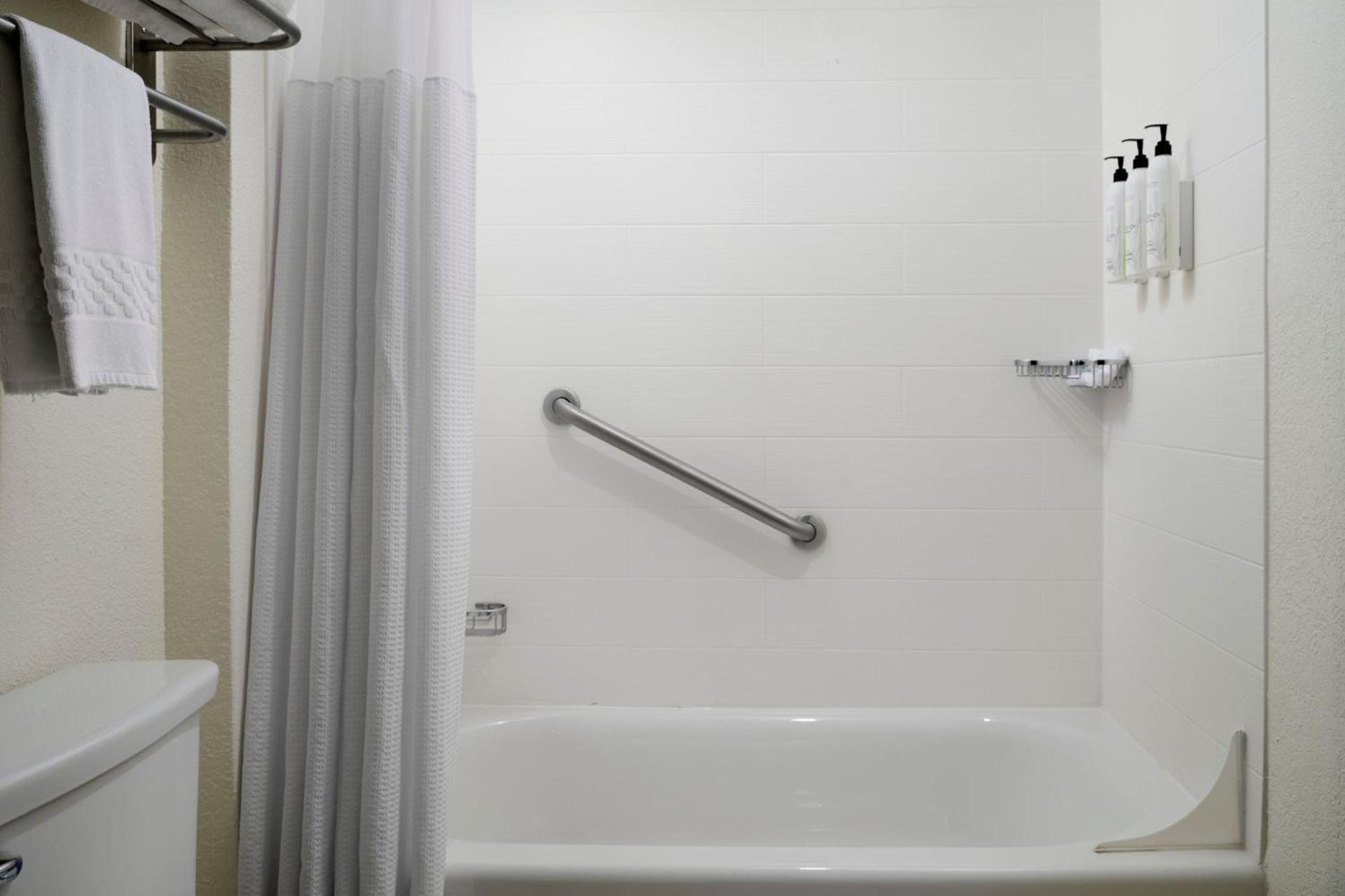 SpringHill Suites Nashville MetroCenter photo 7