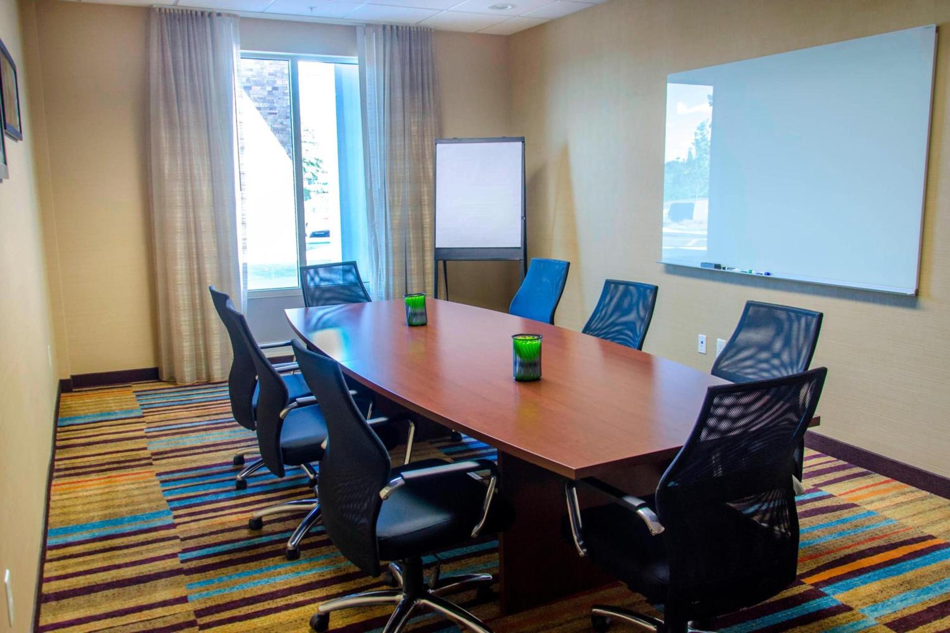 Fairfield Inn & Suites by Marriott Atlanta Cumming/Johns Creek photo 17