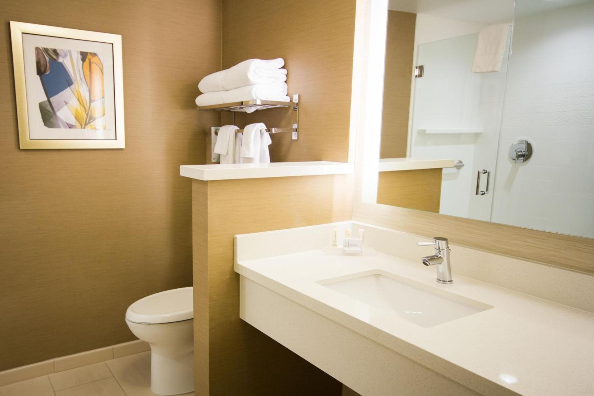 Fairfield Inn & Suites by Marriott Denver Northeast/Brighton photo 12