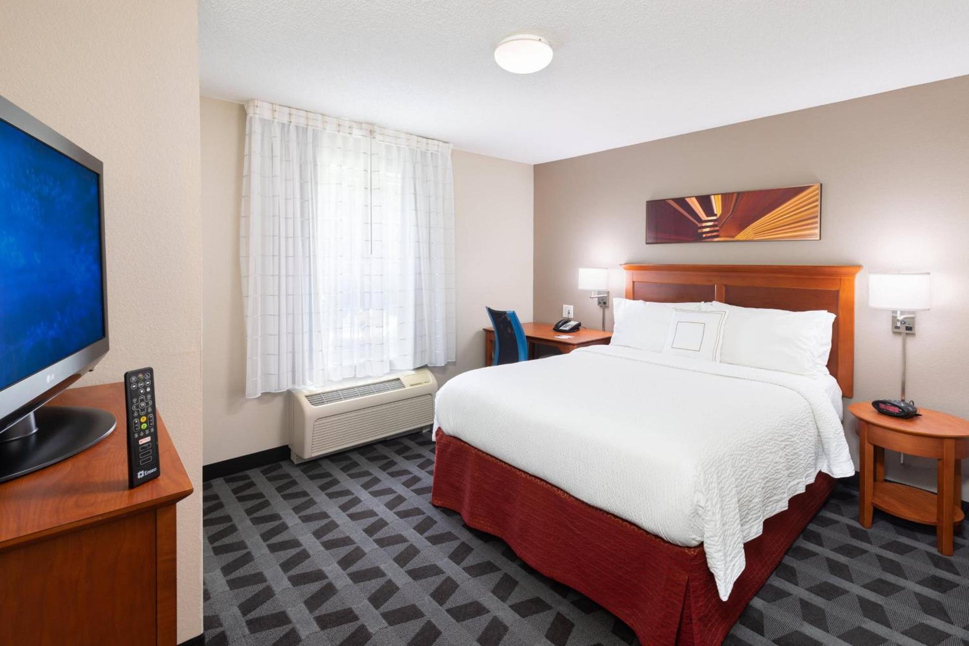 TownePlace Suites Bowie Town Center photo 2