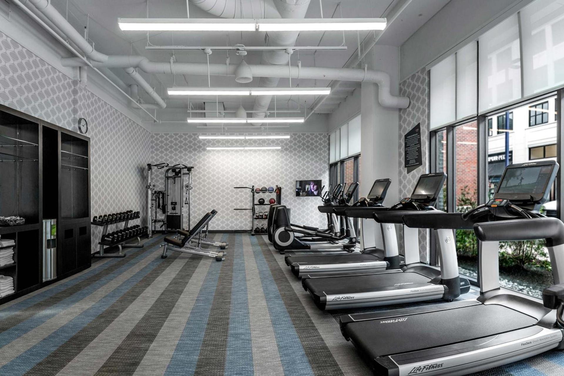 Aloft by Marriott Columbus Easton photo 17