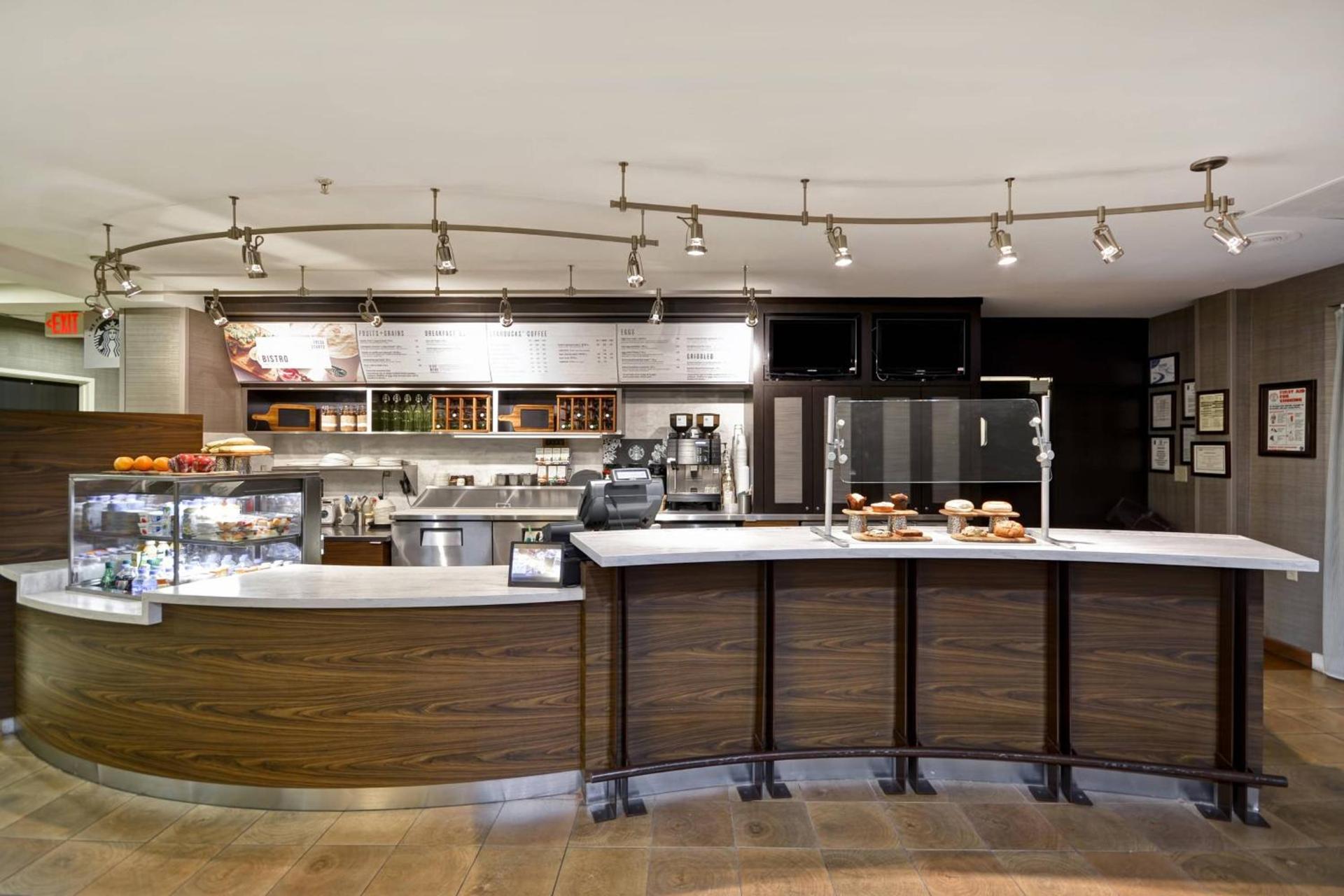 Courtyard by Marriott Dalton photo 26