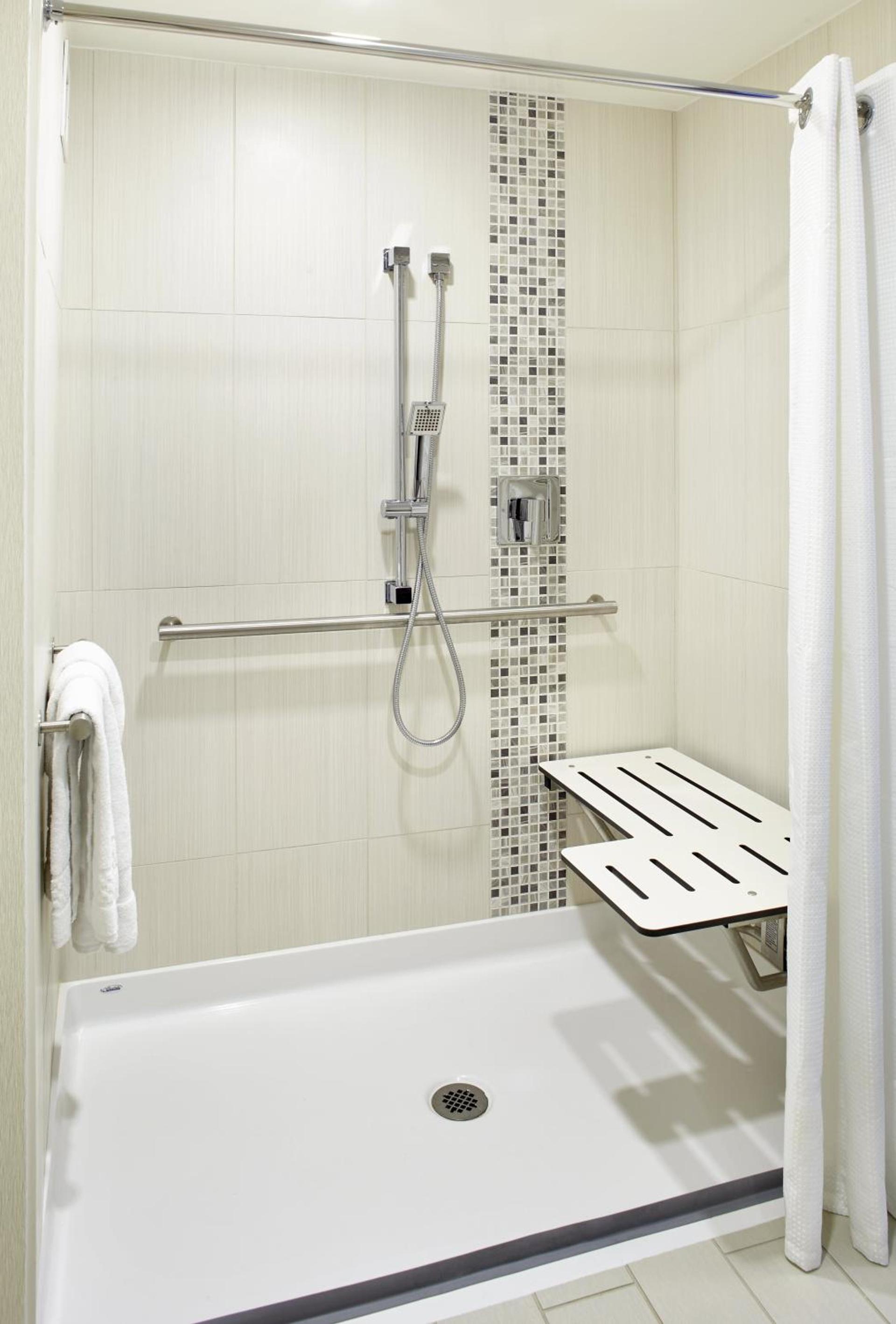Raleigh Marriott Crabtree Valley photo 58