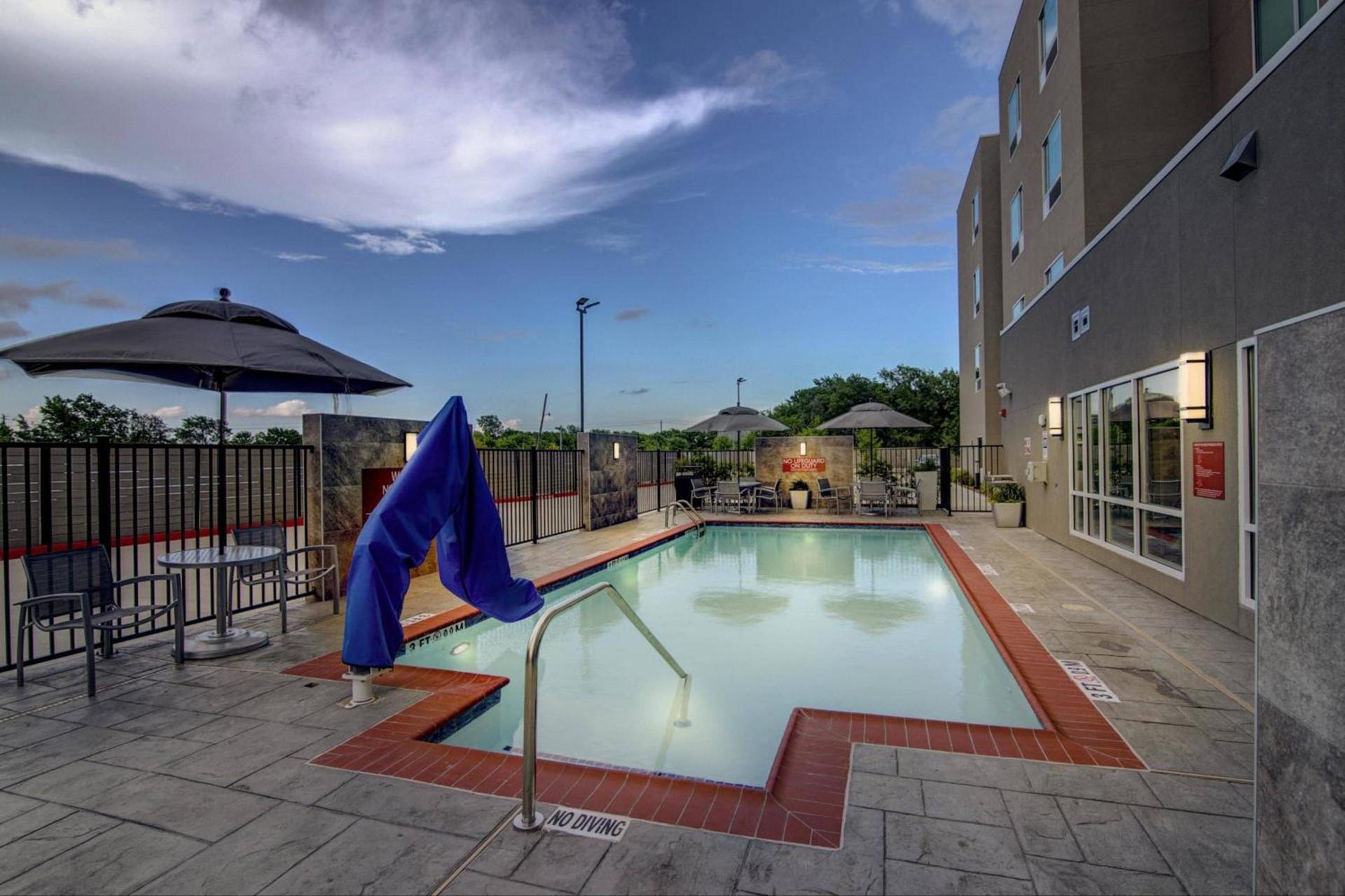 TownePlace Suites by Marriott Houston Hobby Airport photo 28