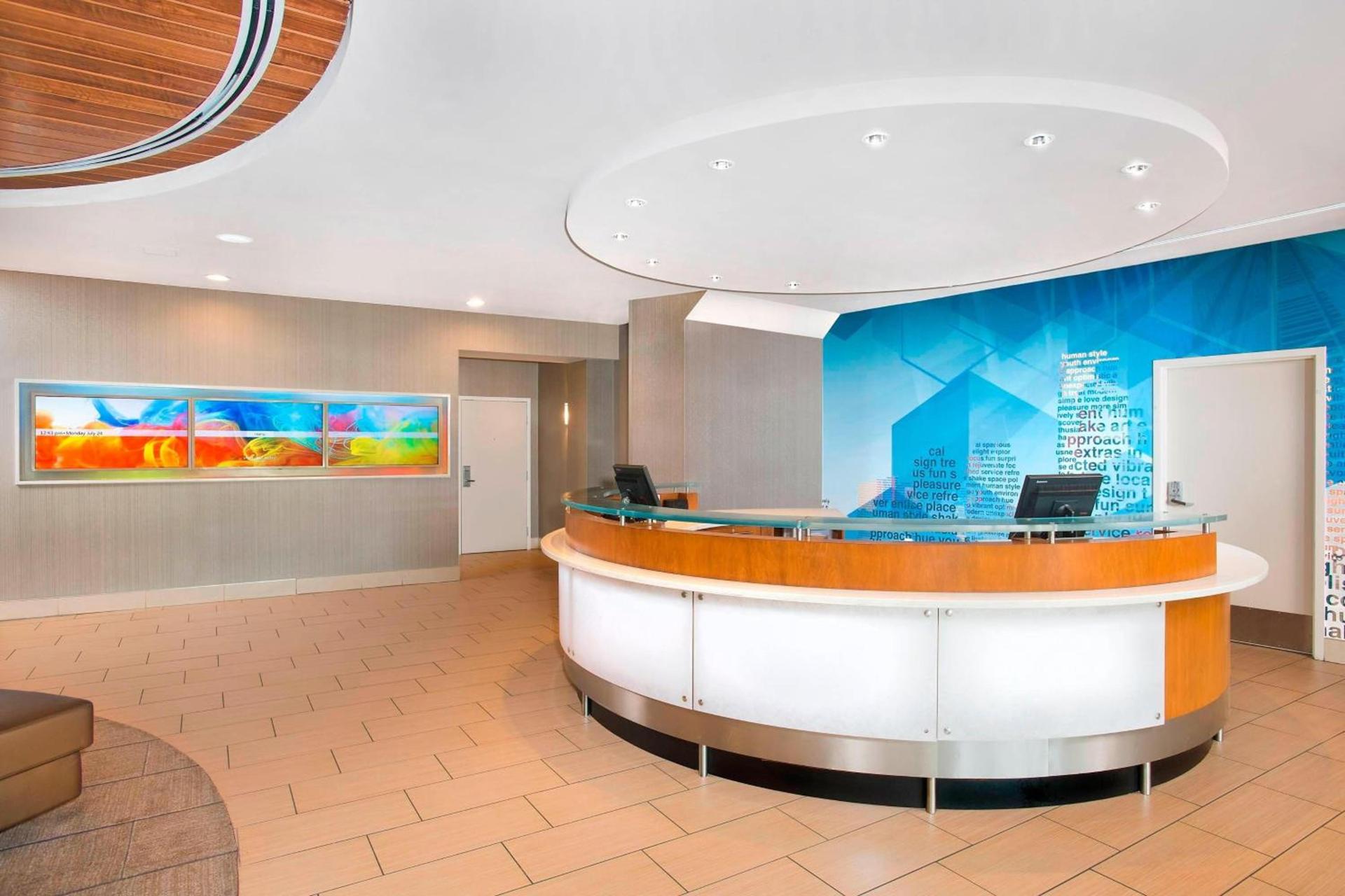 SpringHill Suites Fairfax Fair Oaks photo 3