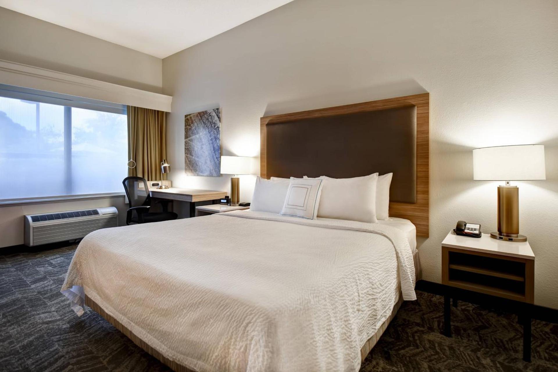 SpringHill Suites by Marriott Atlanta Kennesaw photo 18