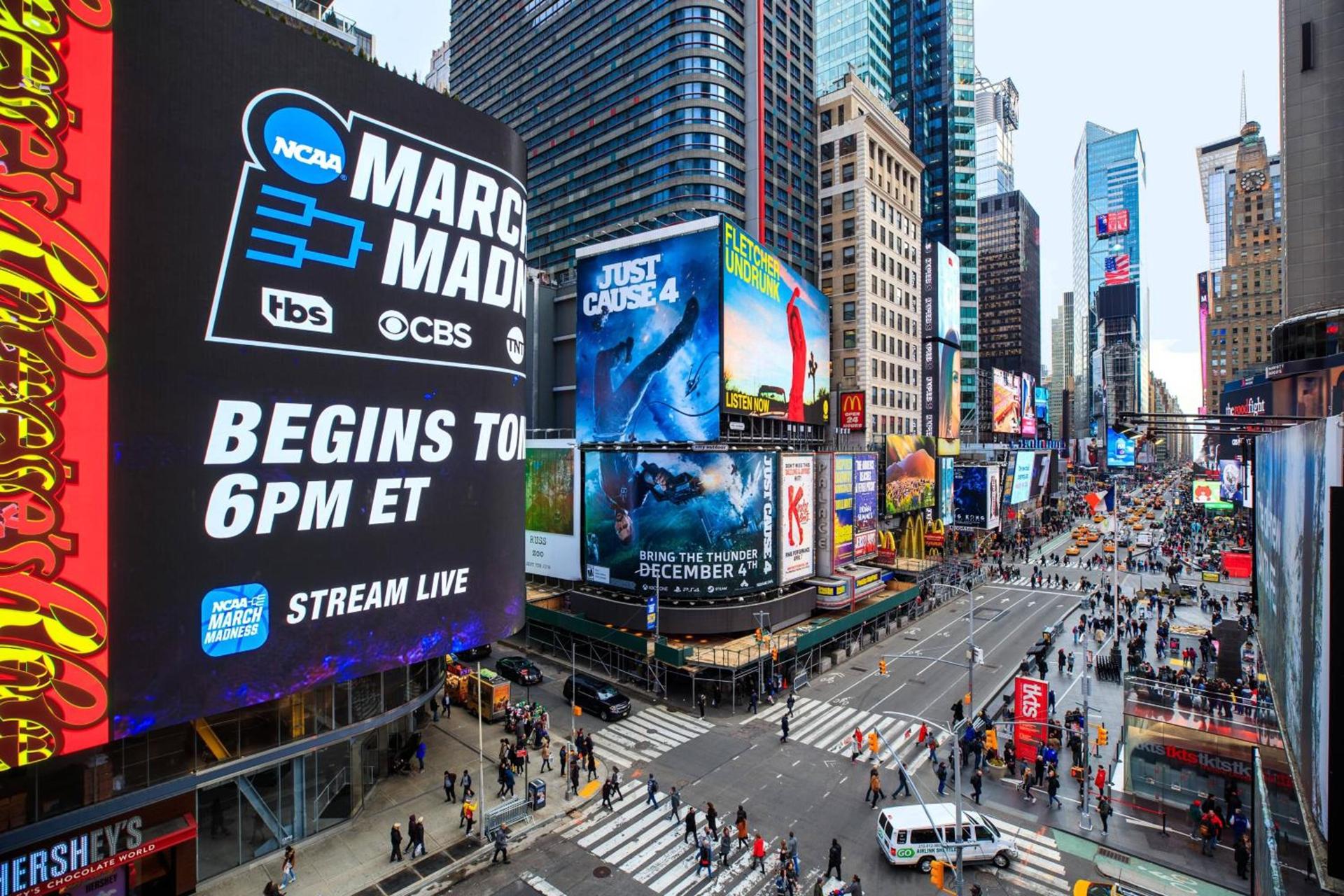 Renaissance New York Times Square by Marriott photo 23