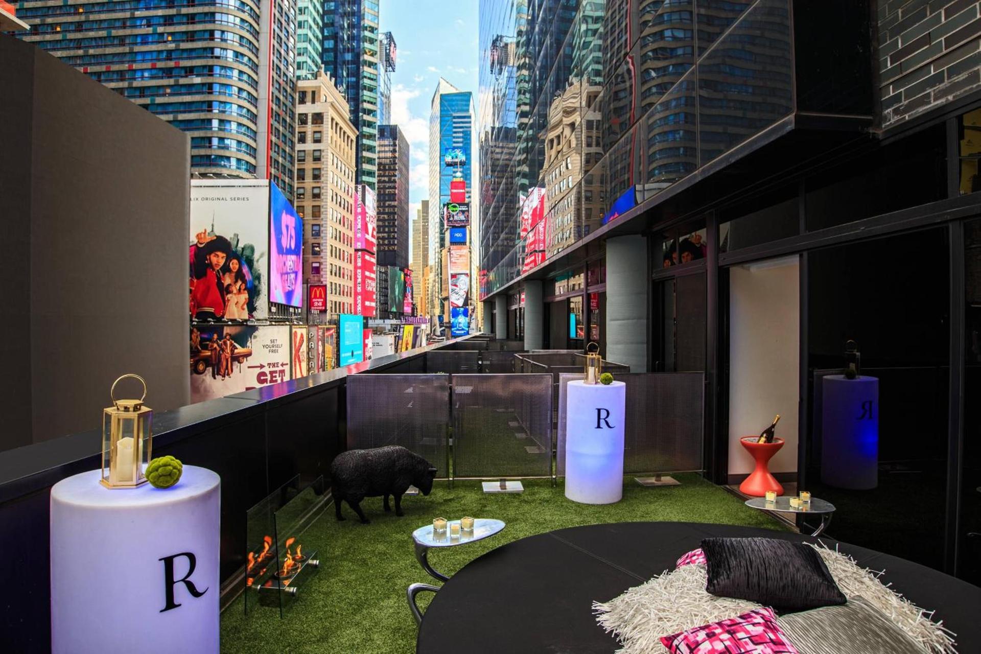 Renaissance New York Times Square by Marriott photo 86