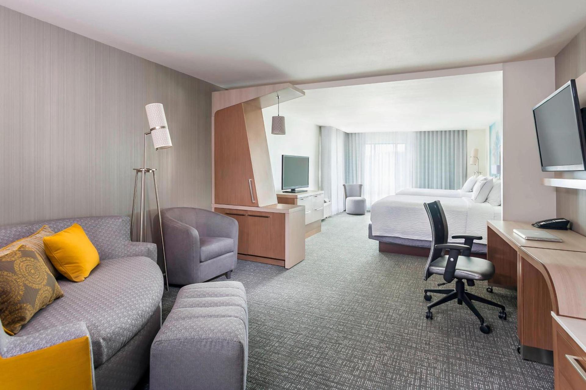 Courtyard by Marriott Stafford Quantico photo 8