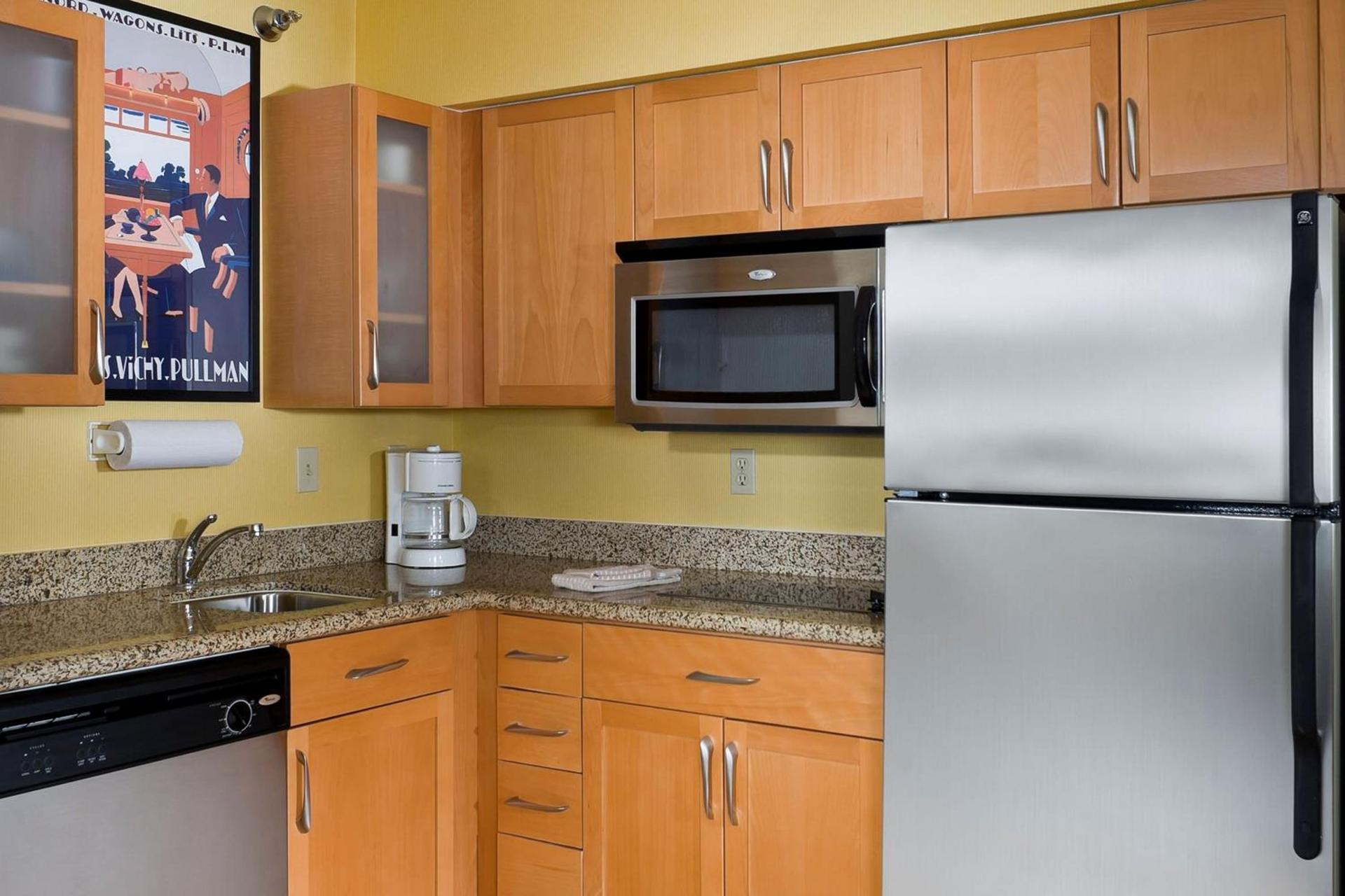 Residence Inn by Marriott Peoria photo 8