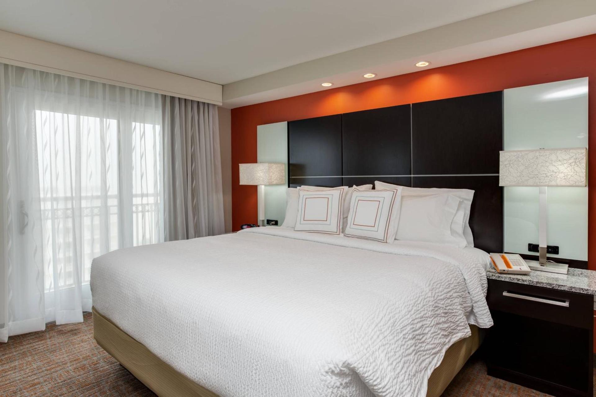 Residence Inn by Marriott Daytona Beach Oceanfront photo 12