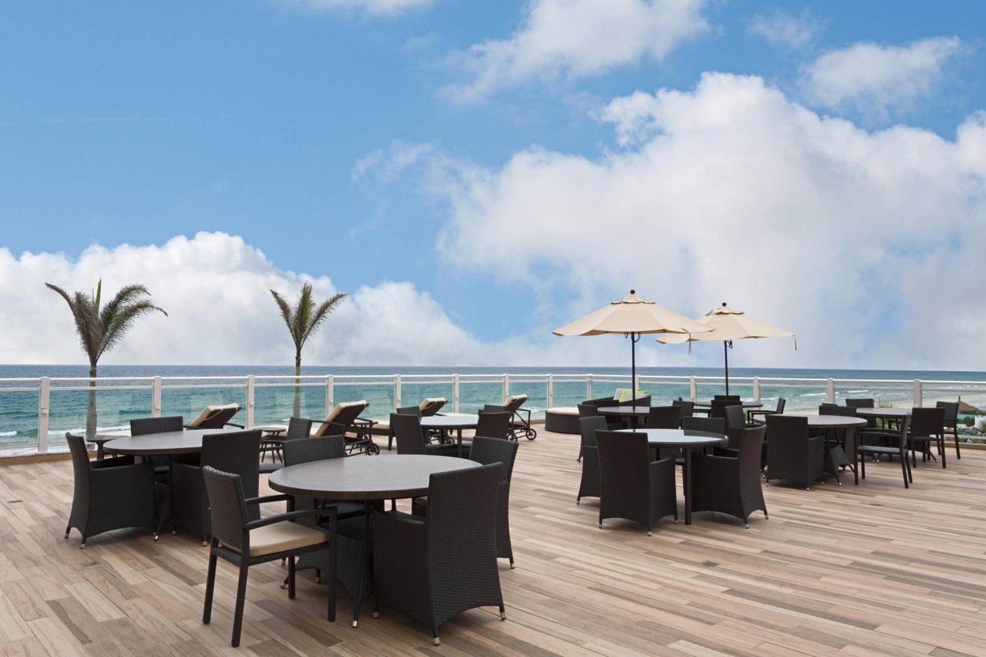 Residence Inn by Marriott Daytona Beach Oceanfront photo 29
