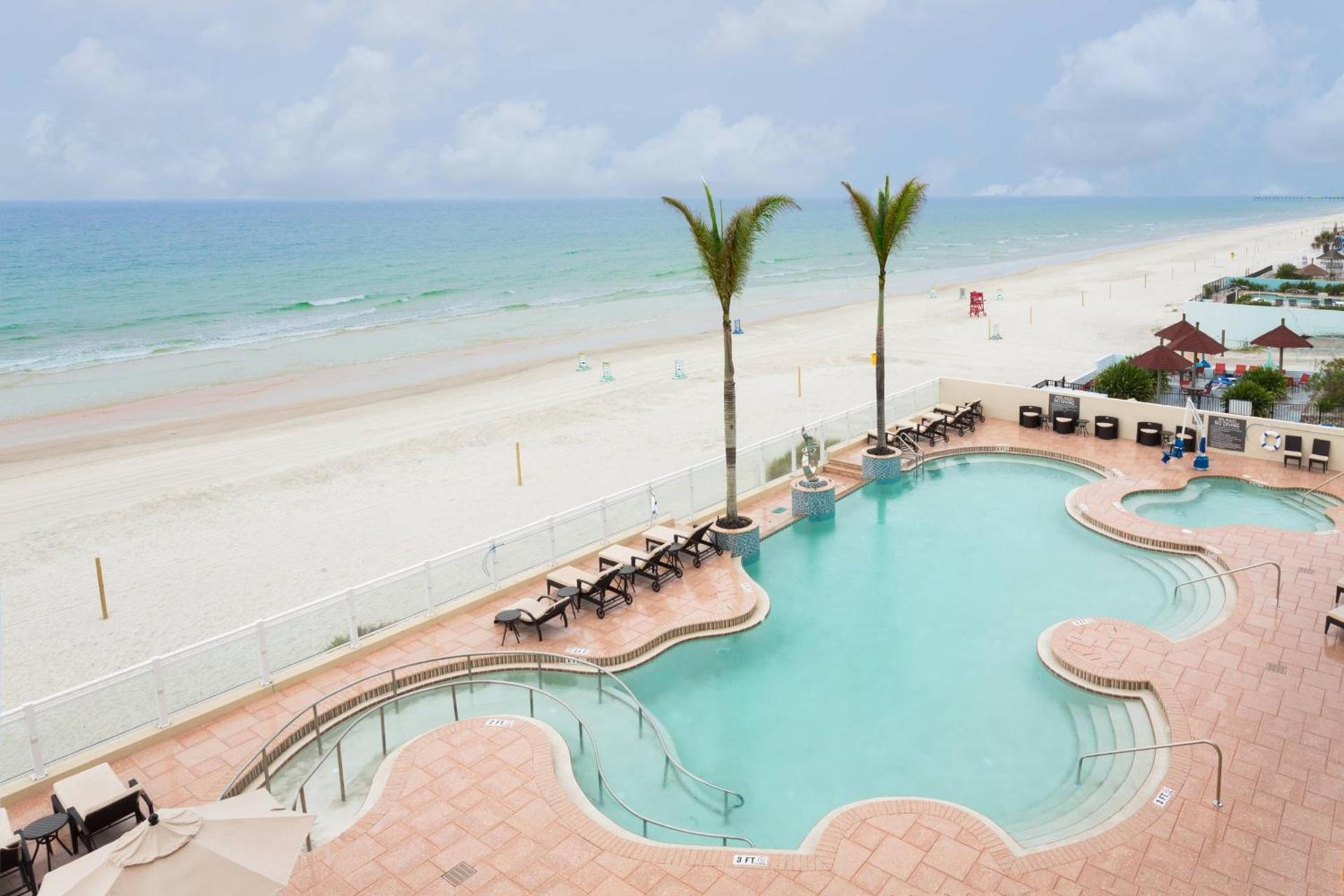 Residence Inn by Marriott Daytona Beach Oceanfront photo 2