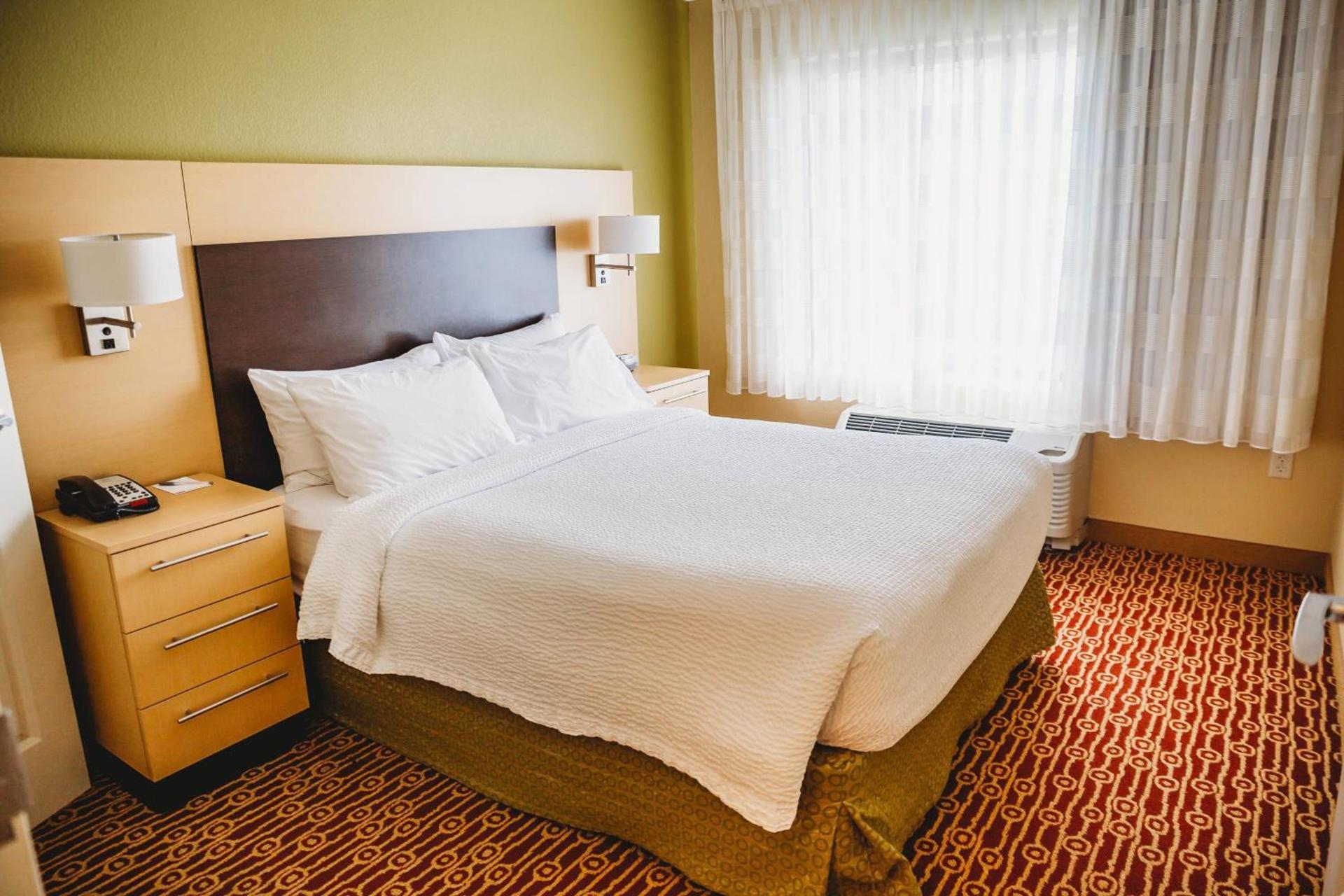 TownePlace Suites by Marriott Aberdeen photo 12