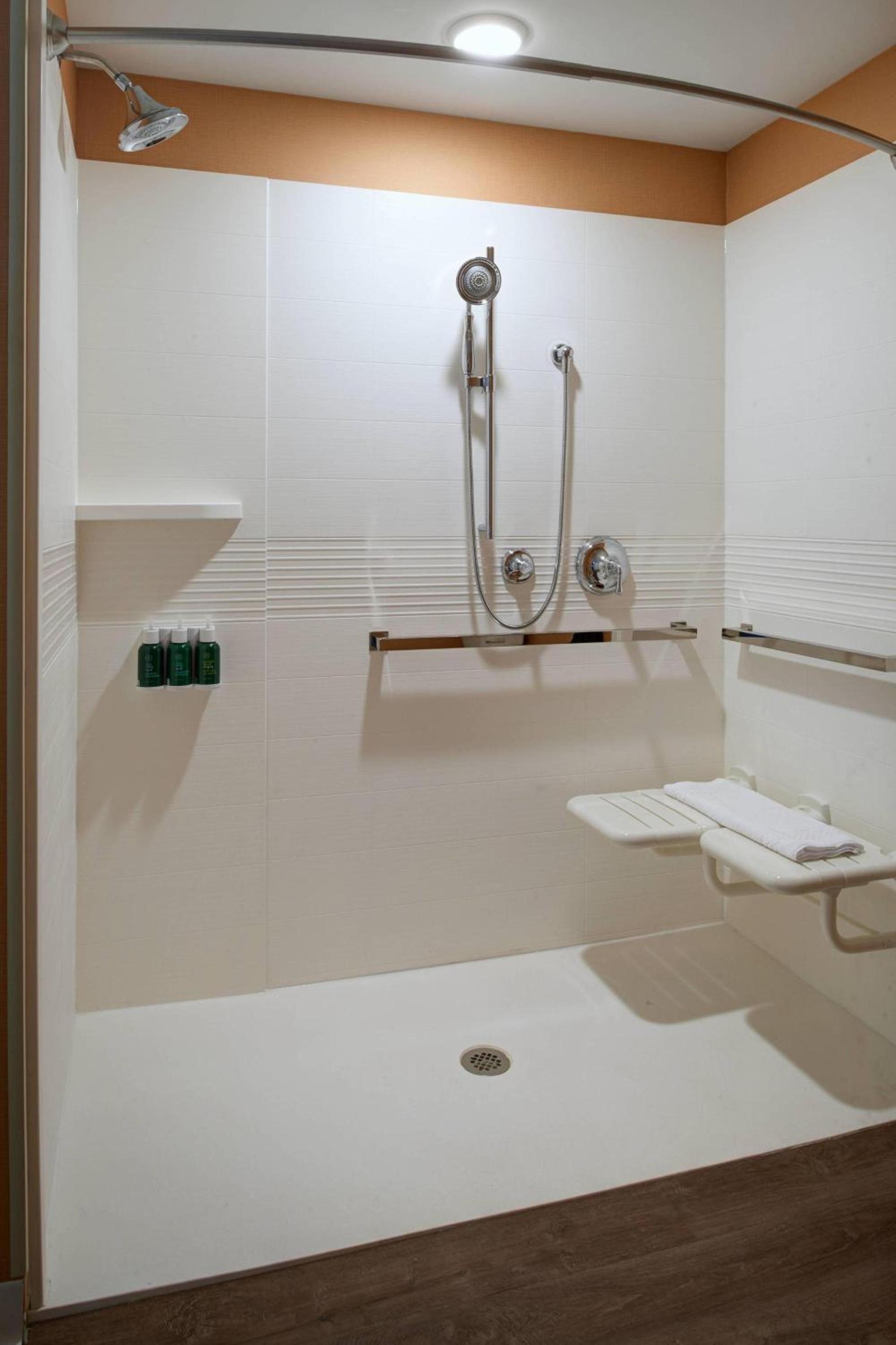 TownePlace Suites by Marriott Grand Rapids Airport photo 11