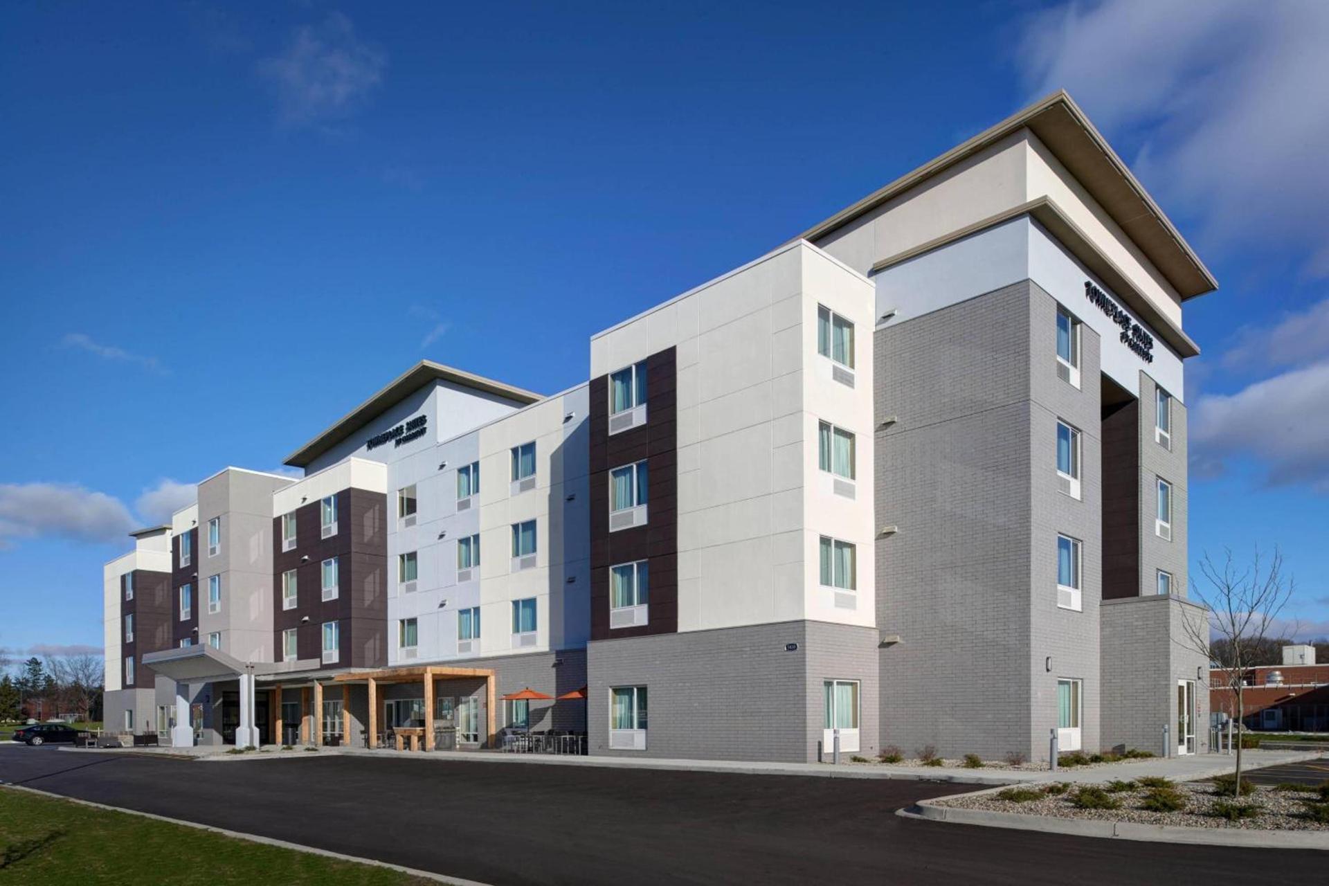 TownePlace Suites by Marriott Grand Rapids Airport photo 2