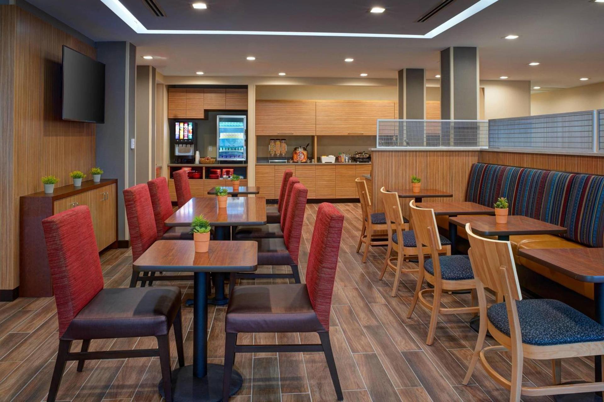 TownePlace Suites by Marriott Grand Rapids Airport photo 16