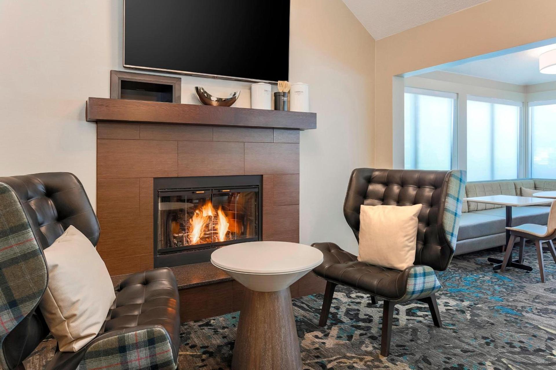 Residence Inn Chicago Deerfield photo 4