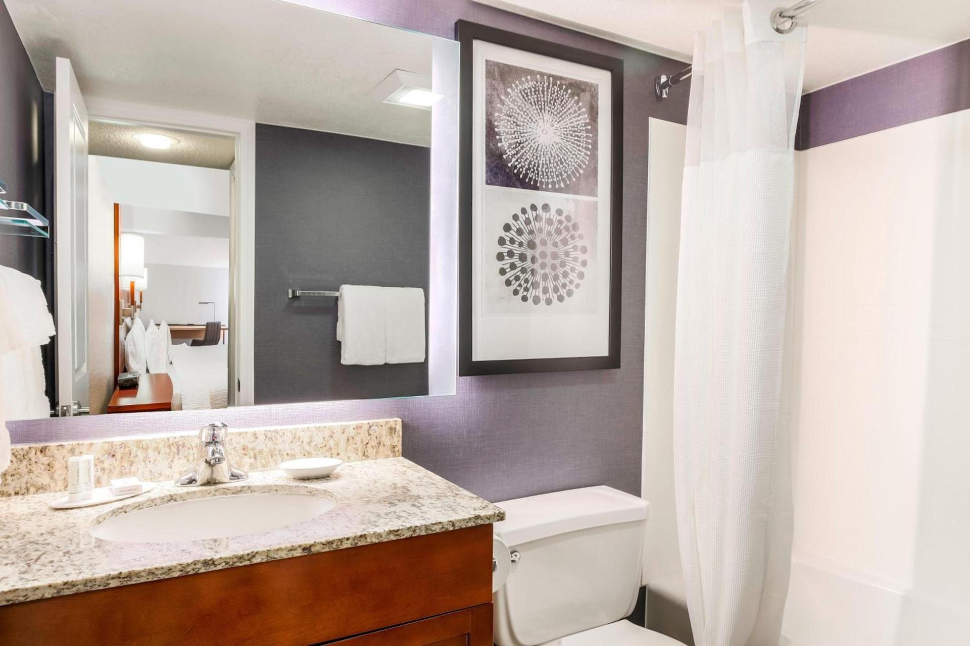 Residence Inn Chicago Deerfield photo 13