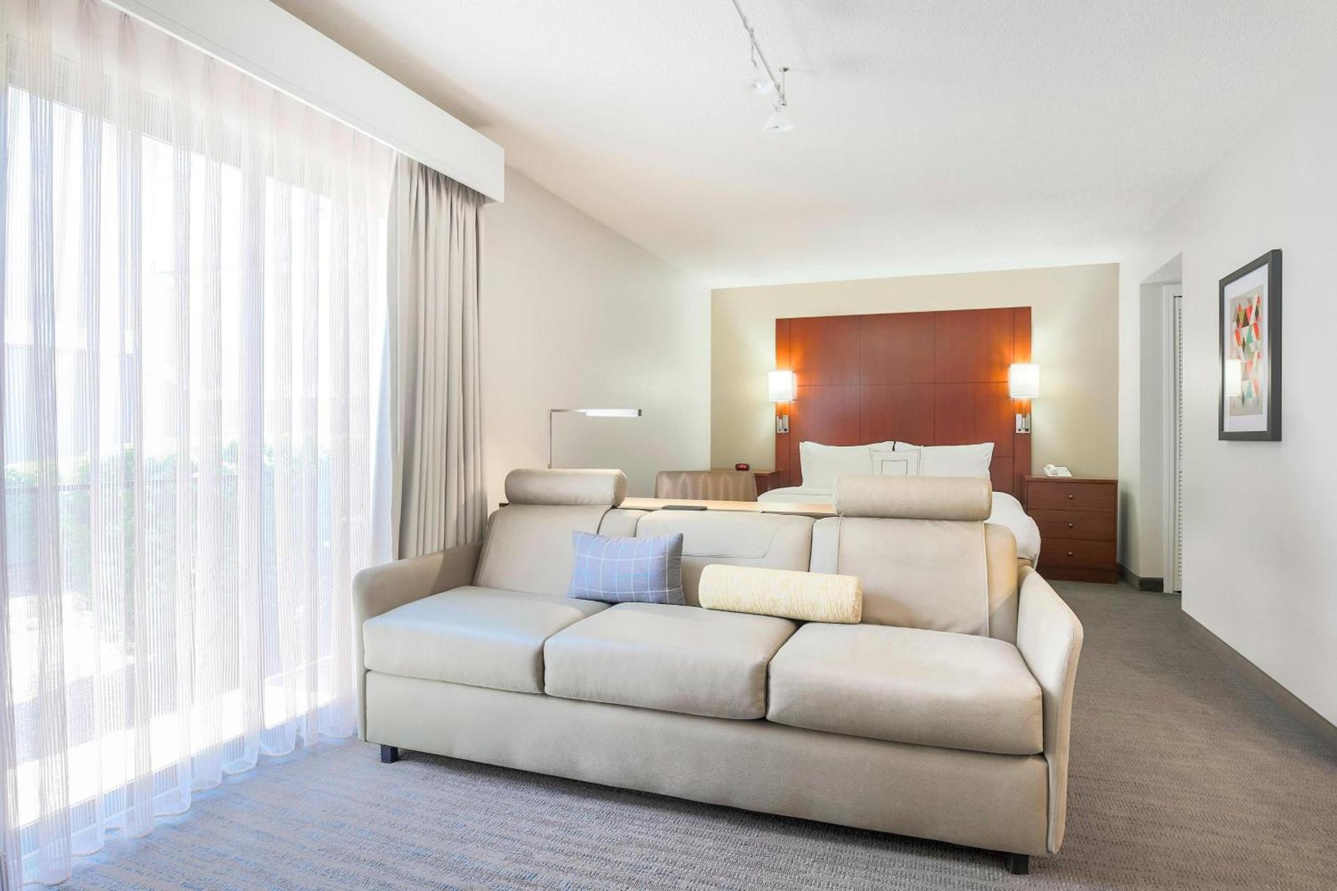 Residence Inn Chicago Deerfield photo 5