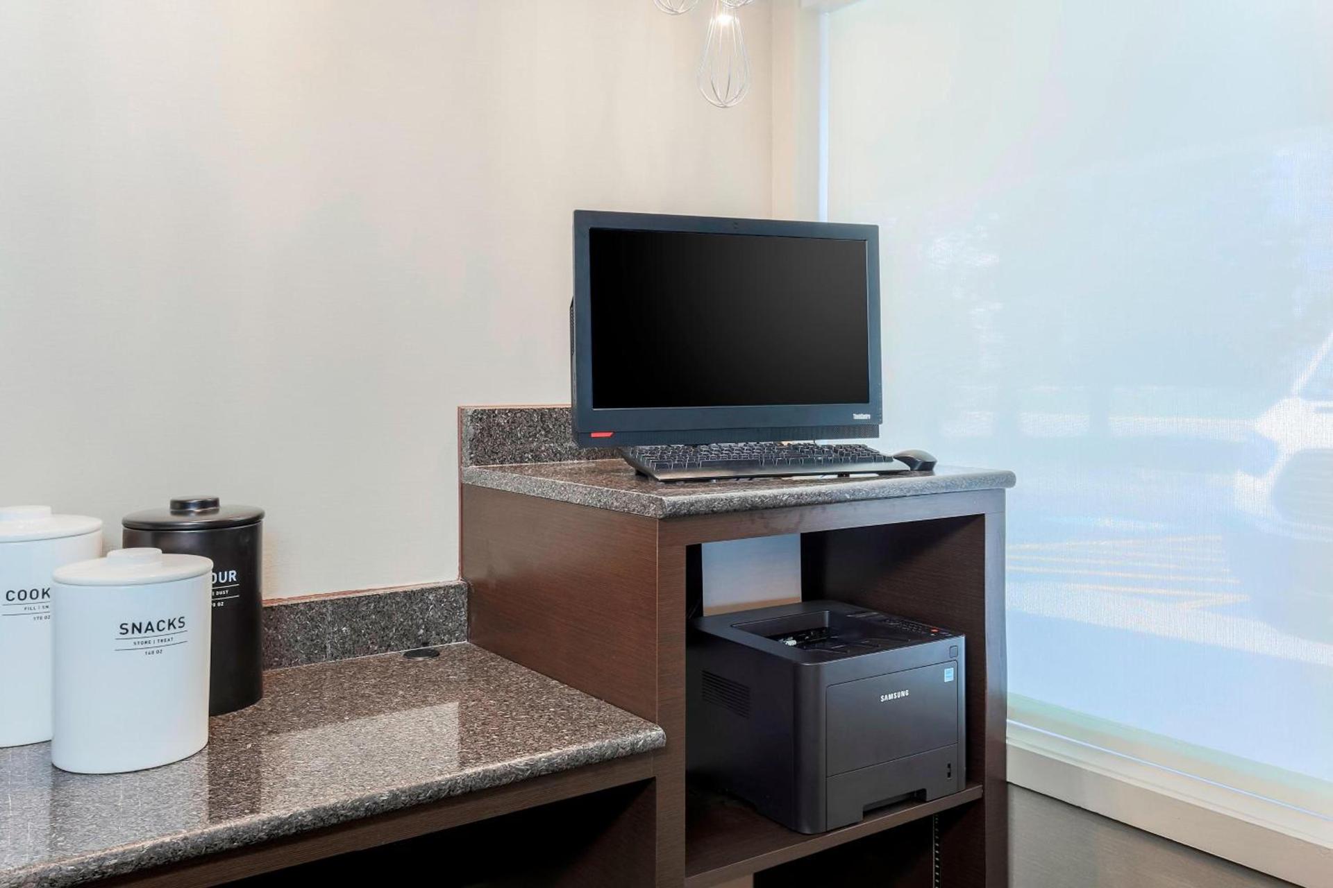 Residence Inn Chicago Deerfield photo 17