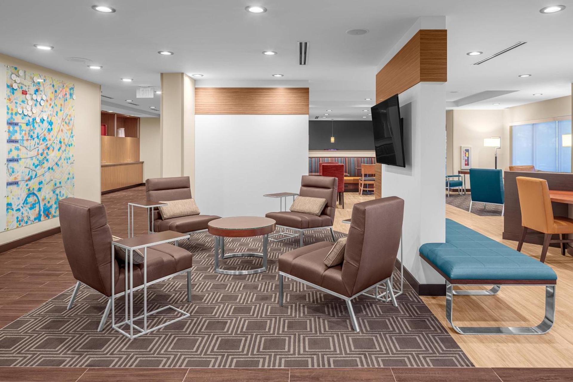 TownePlace Suites Cincinnati Fairfield photo 5