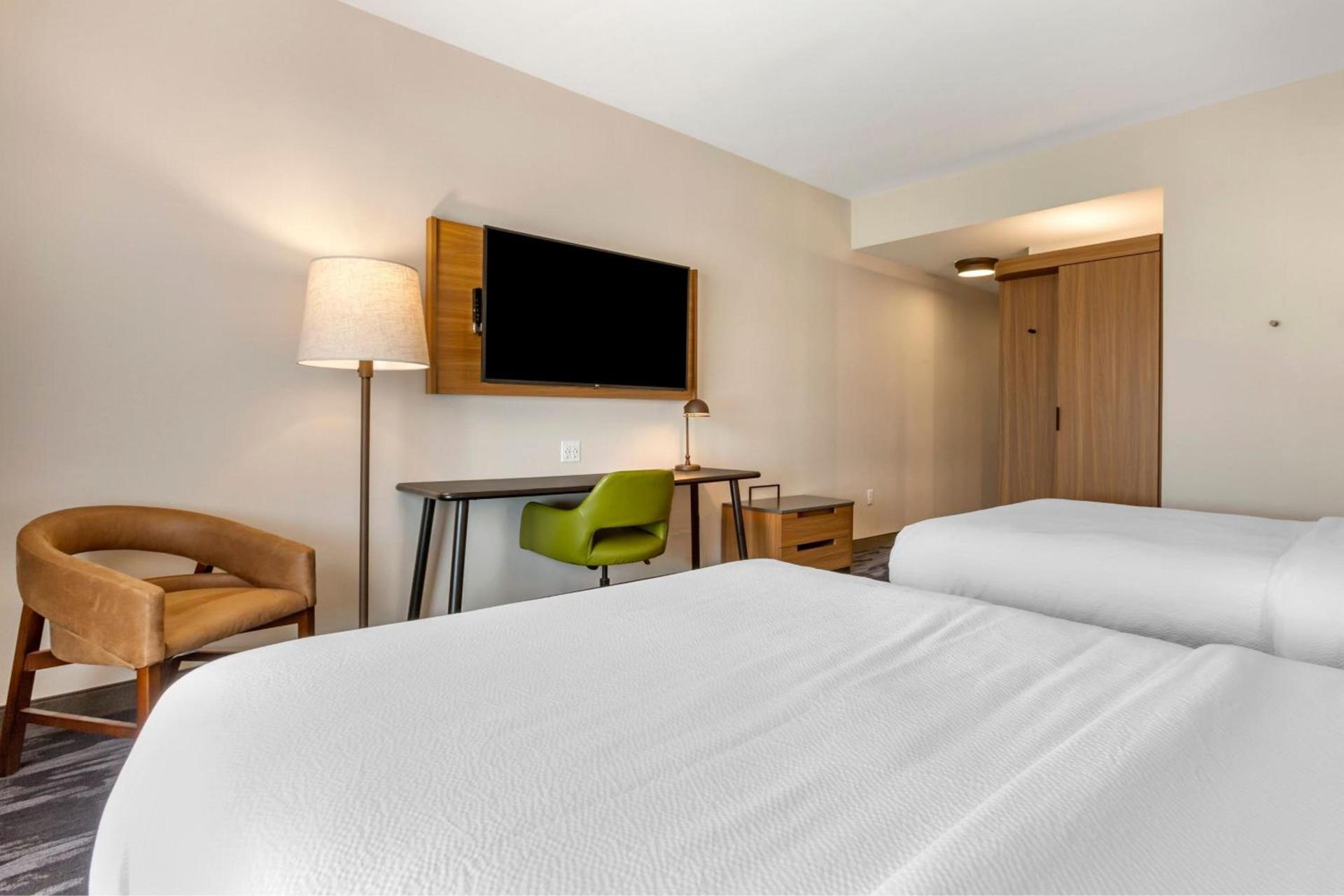 Fairfield by Marriott Inn & Suites Sandusky photo 7