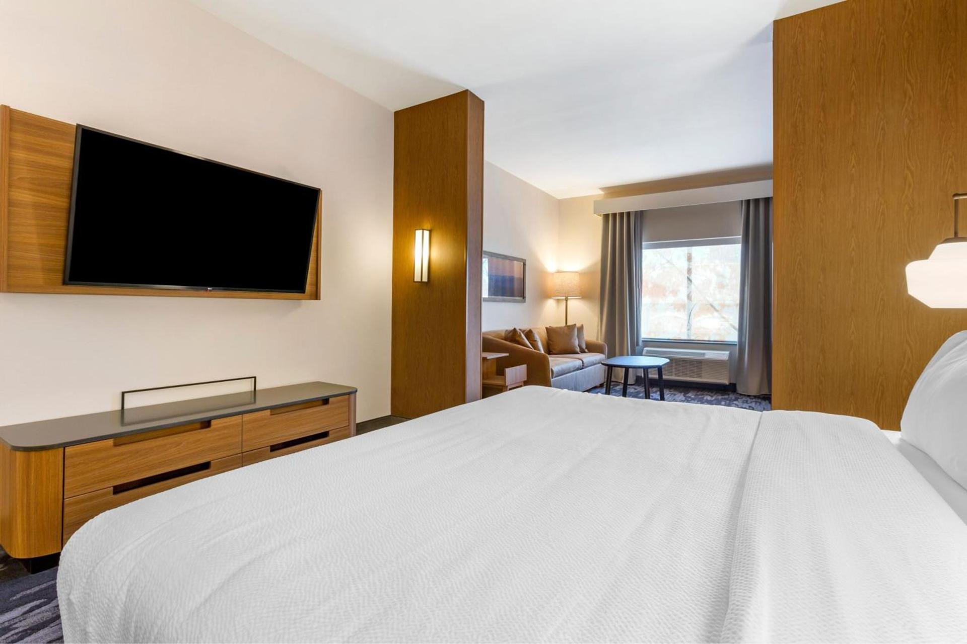 Fairfield by Marriott Inn & Suites Sandusky photo 11