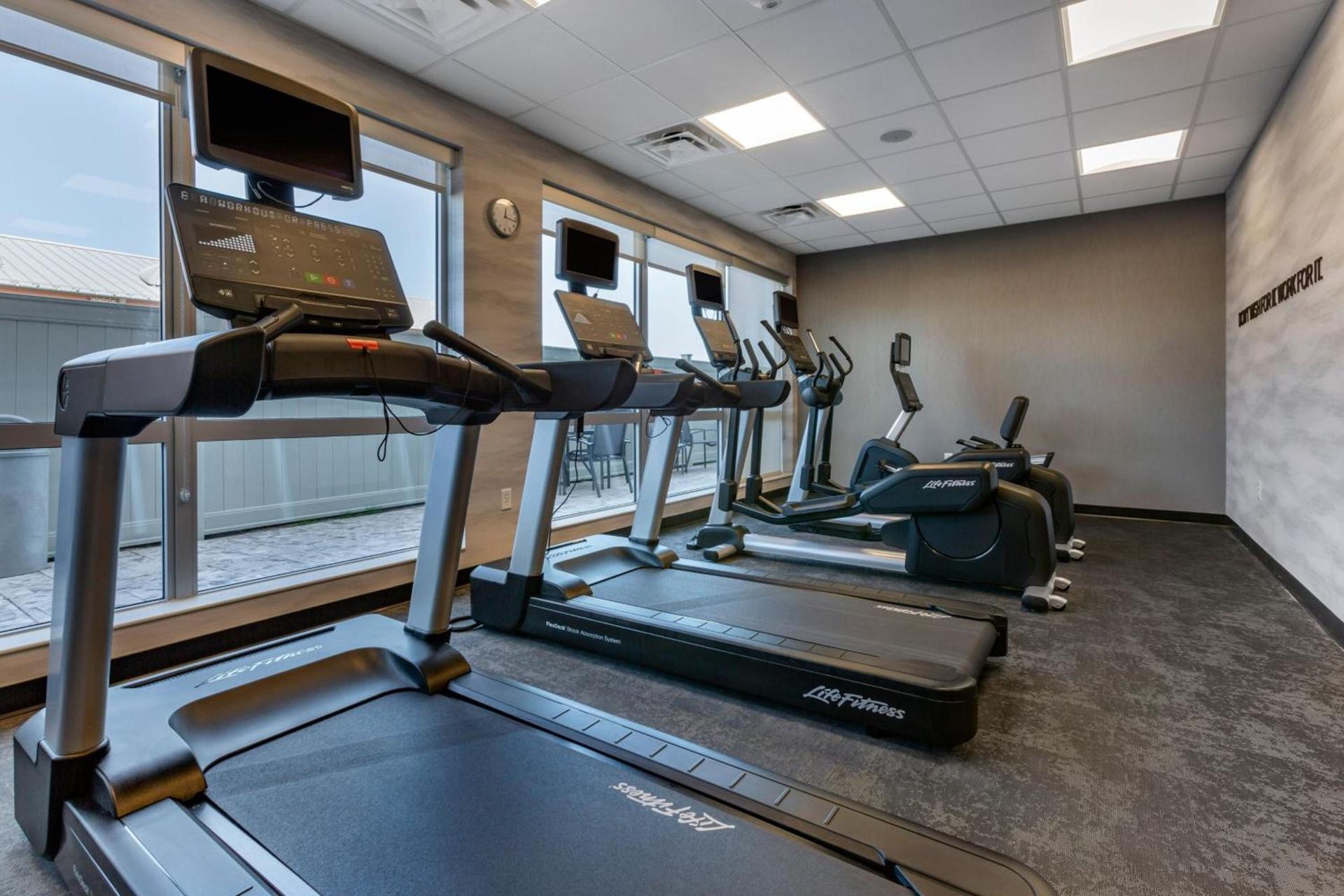 Fairfield by Marriott Inn & Suites Sandusky photo 35