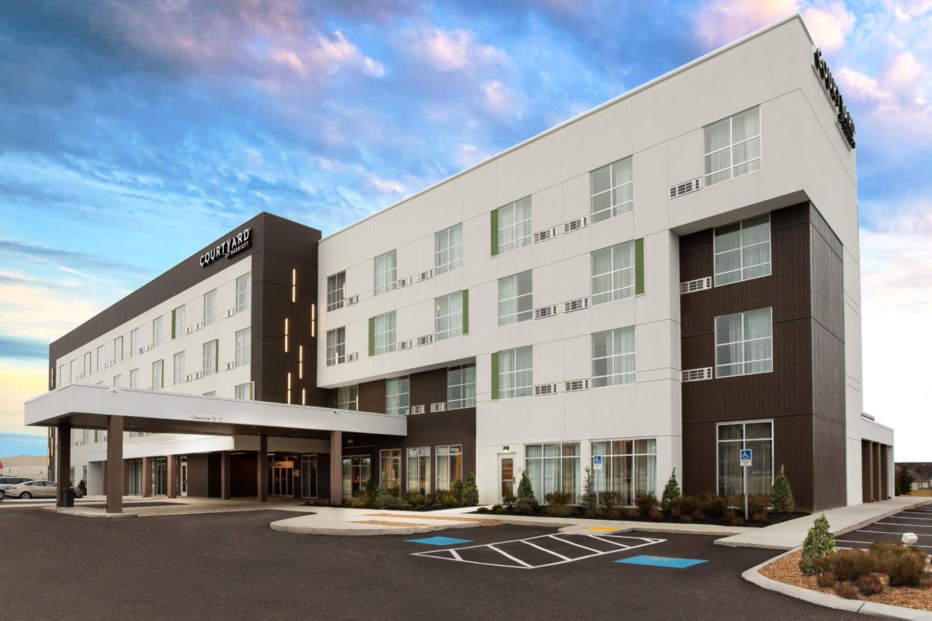 Courtyard by Marriott Jonesboro — hotel in Jonesboro
