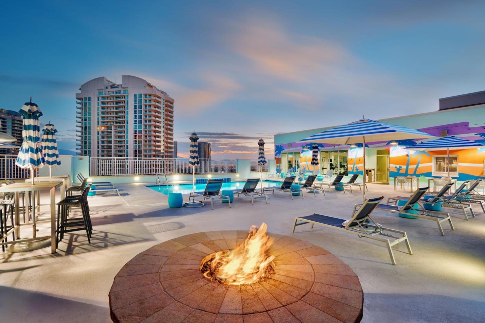 SpringHill Suites by Marriott Las Vegas Convention Center photo 40