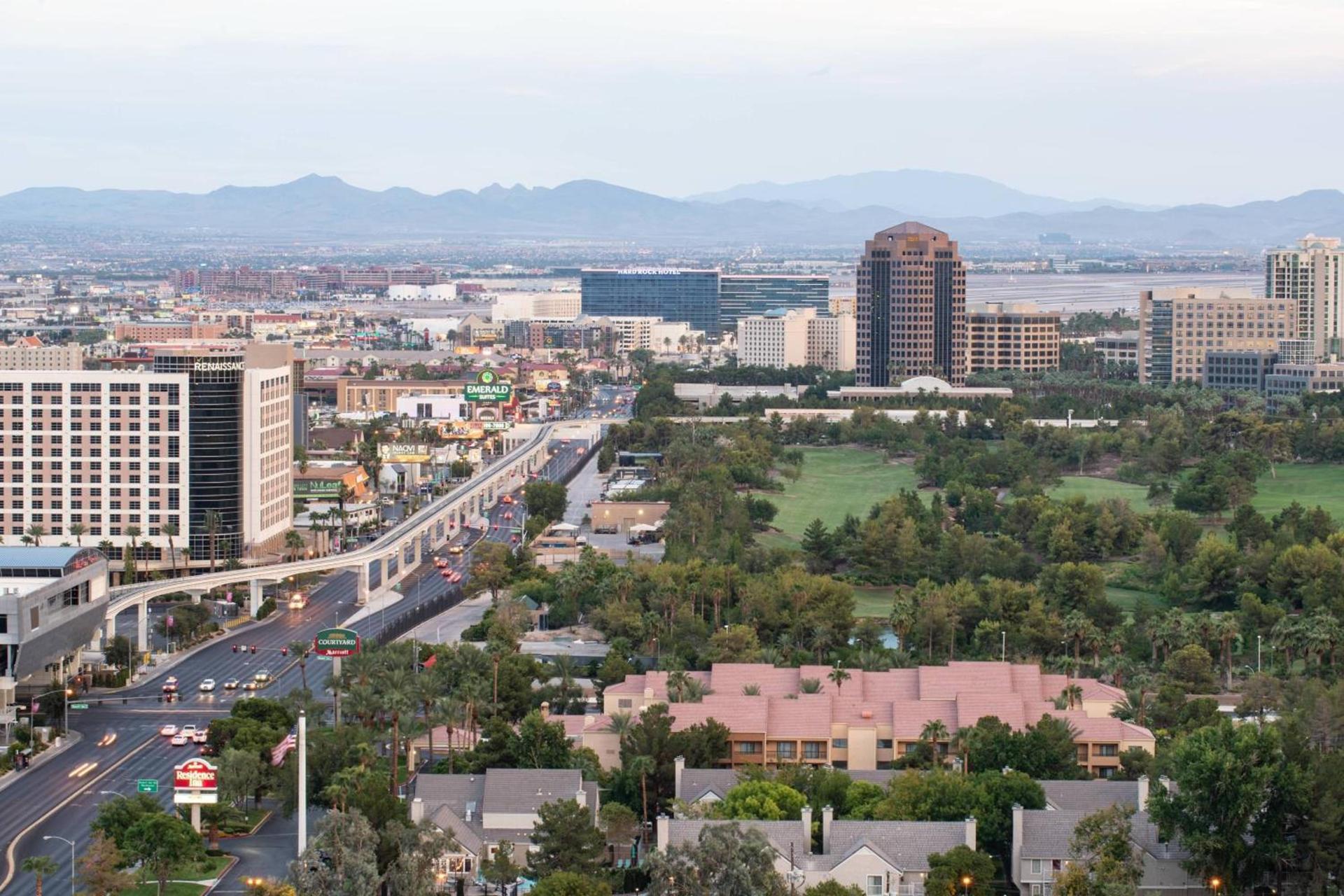 SpringHill Suites by Marriott Las Vegas Convention Center photo 25