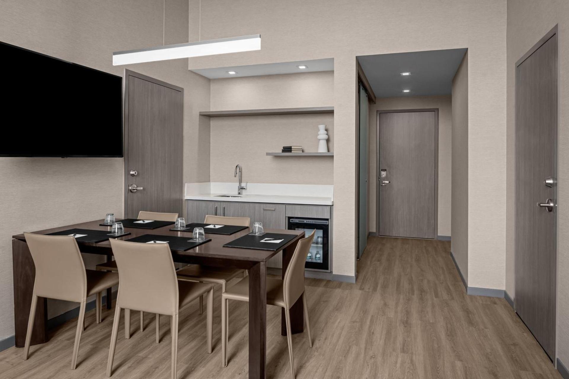 AC Hotel by Marriott Miami Dadeland photo 30