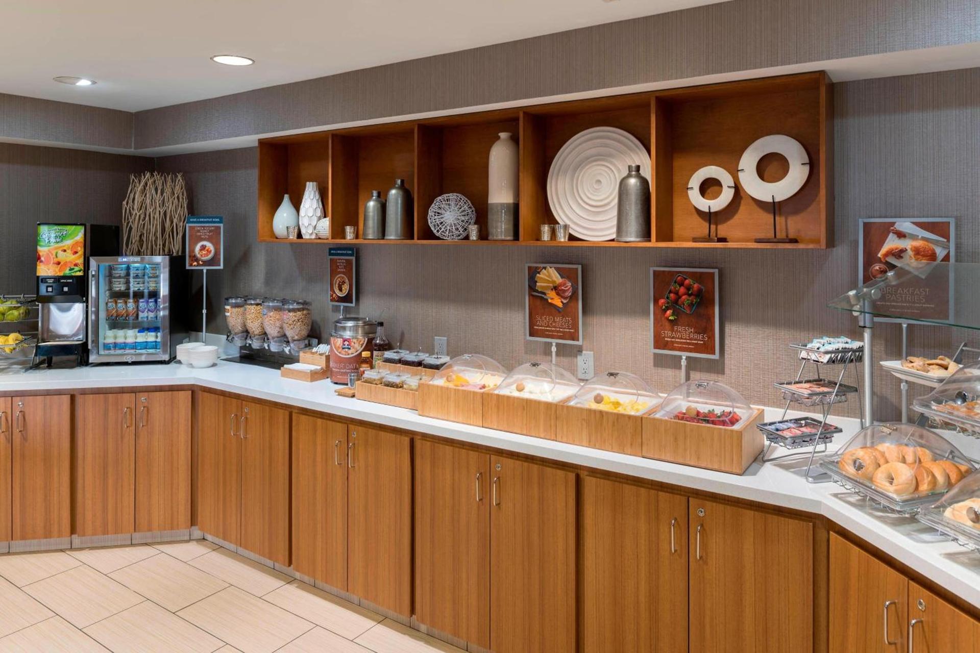 SpringHill Suites Grand Rapids North photo 22