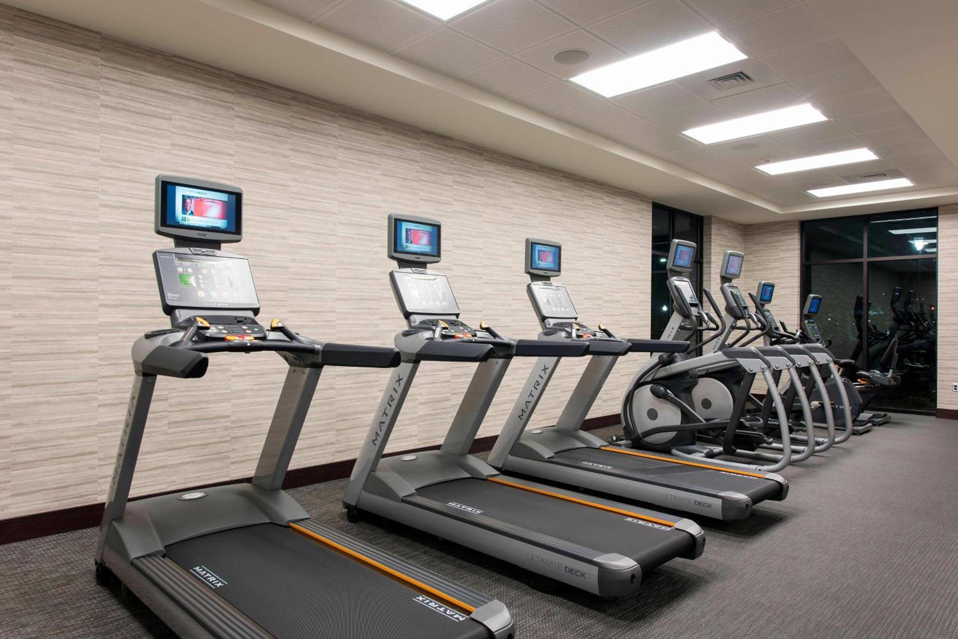 Courtyard by Marriott Holland Downtown photo 30