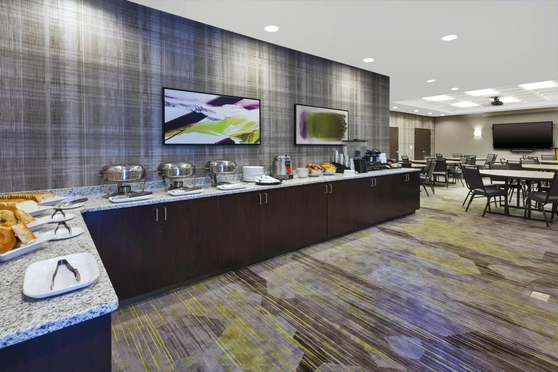 Courtyard by Marriott Secaucus Meadowlands photo 29